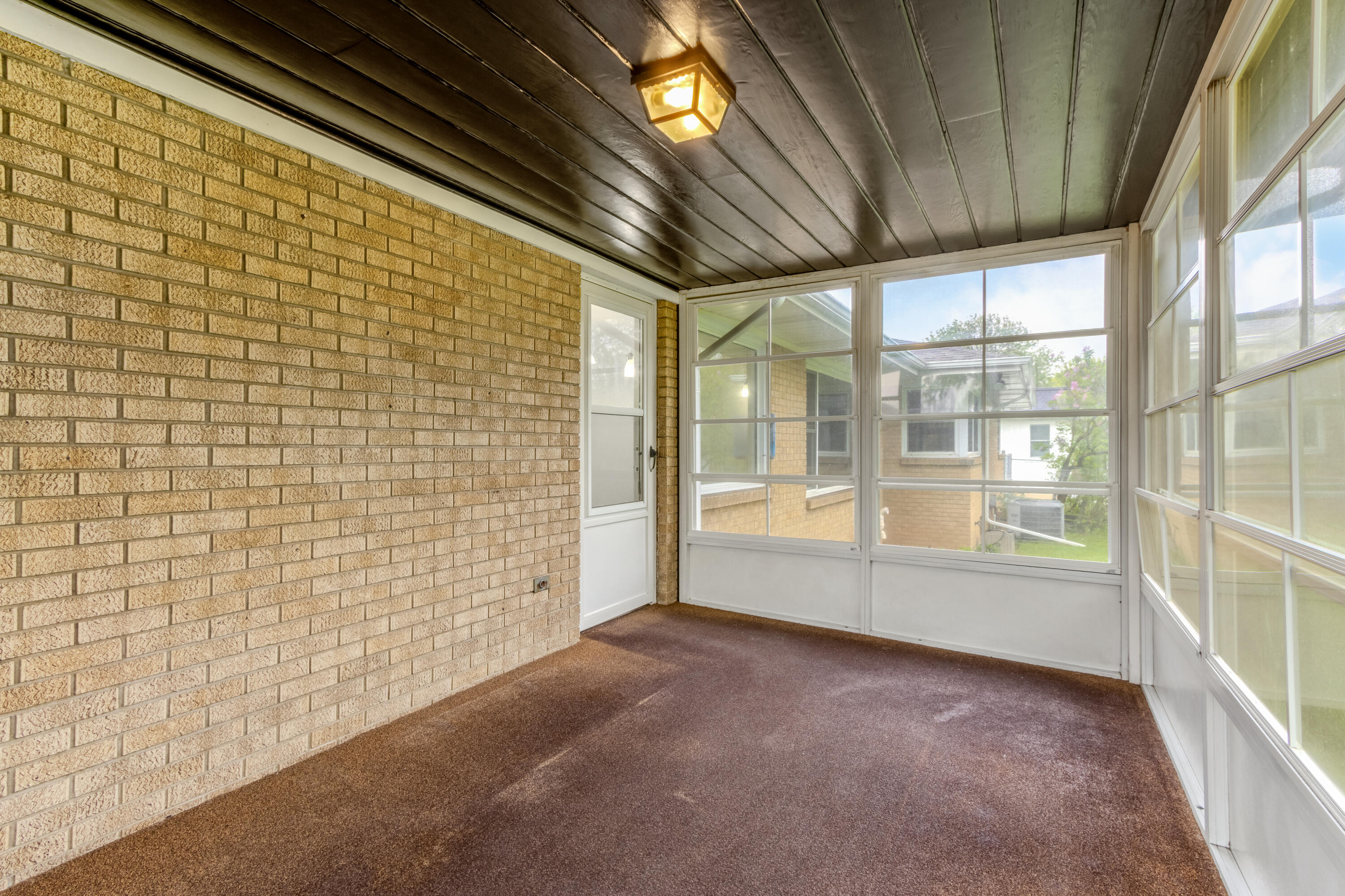 1924 Newton Avenue SE Grand Rapids MI 49506