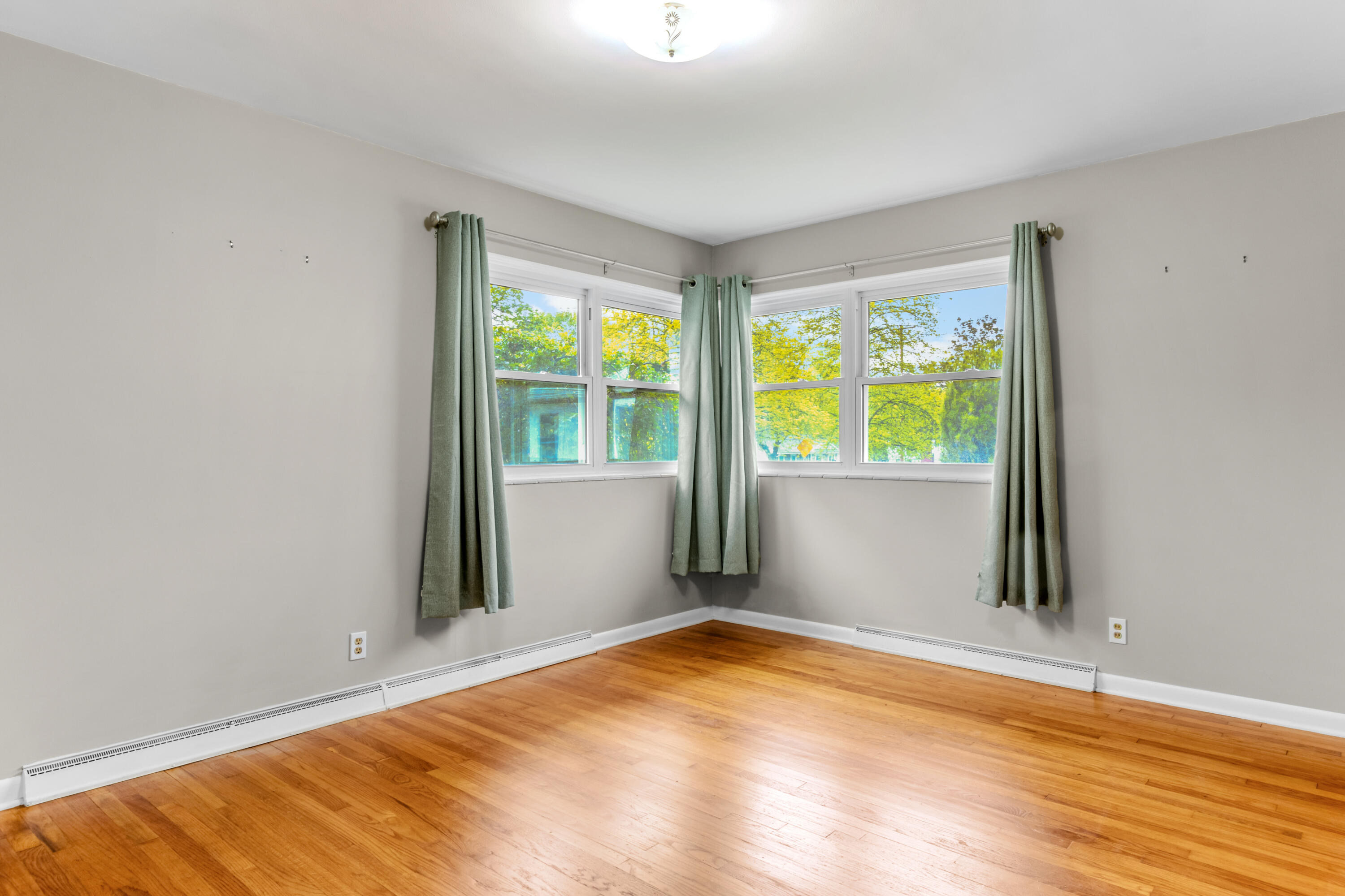 1924 Newton Avenue SE Grand Rapids MI 49506