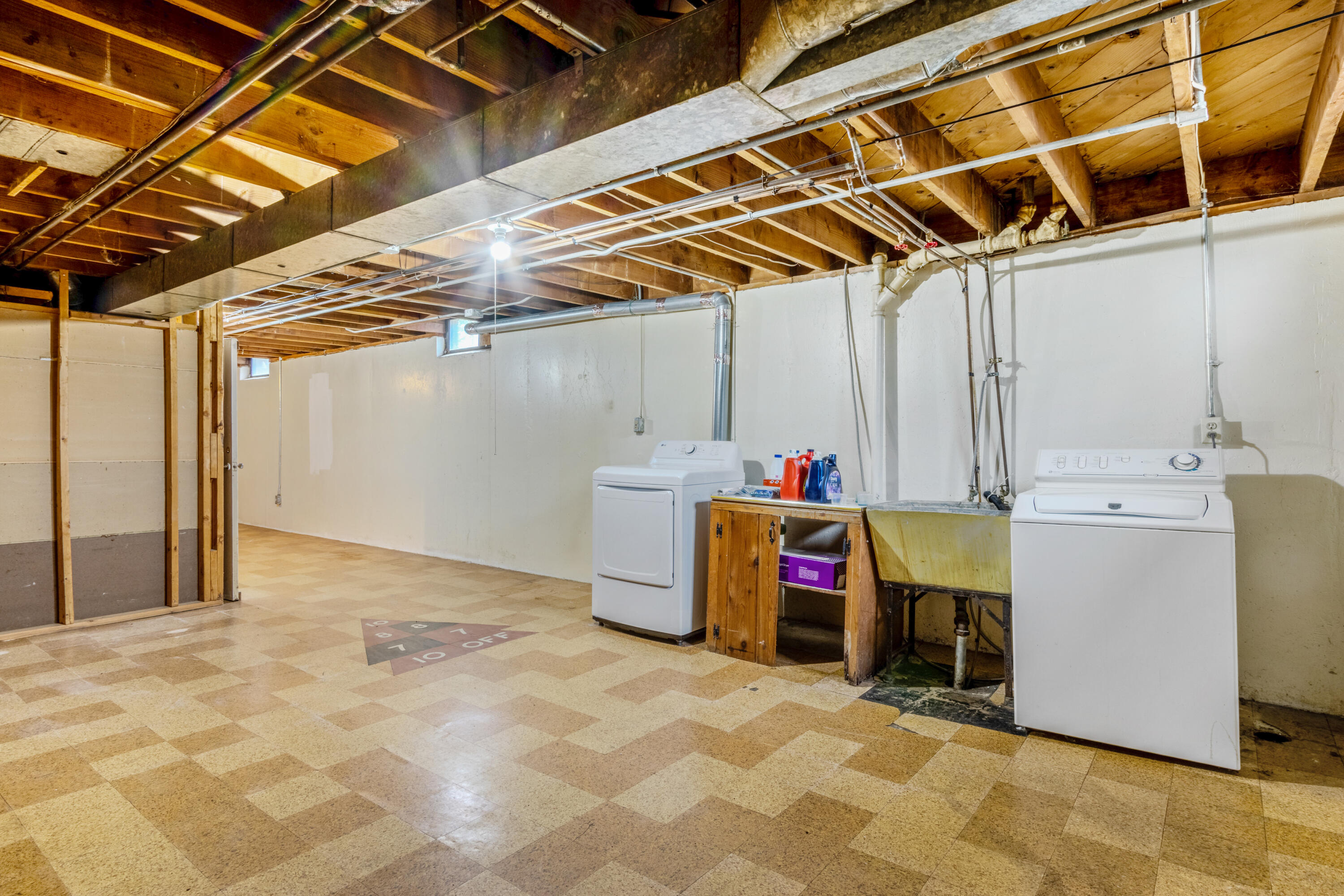 1924 Newton Avenue SE Grand Rapids MI 49506