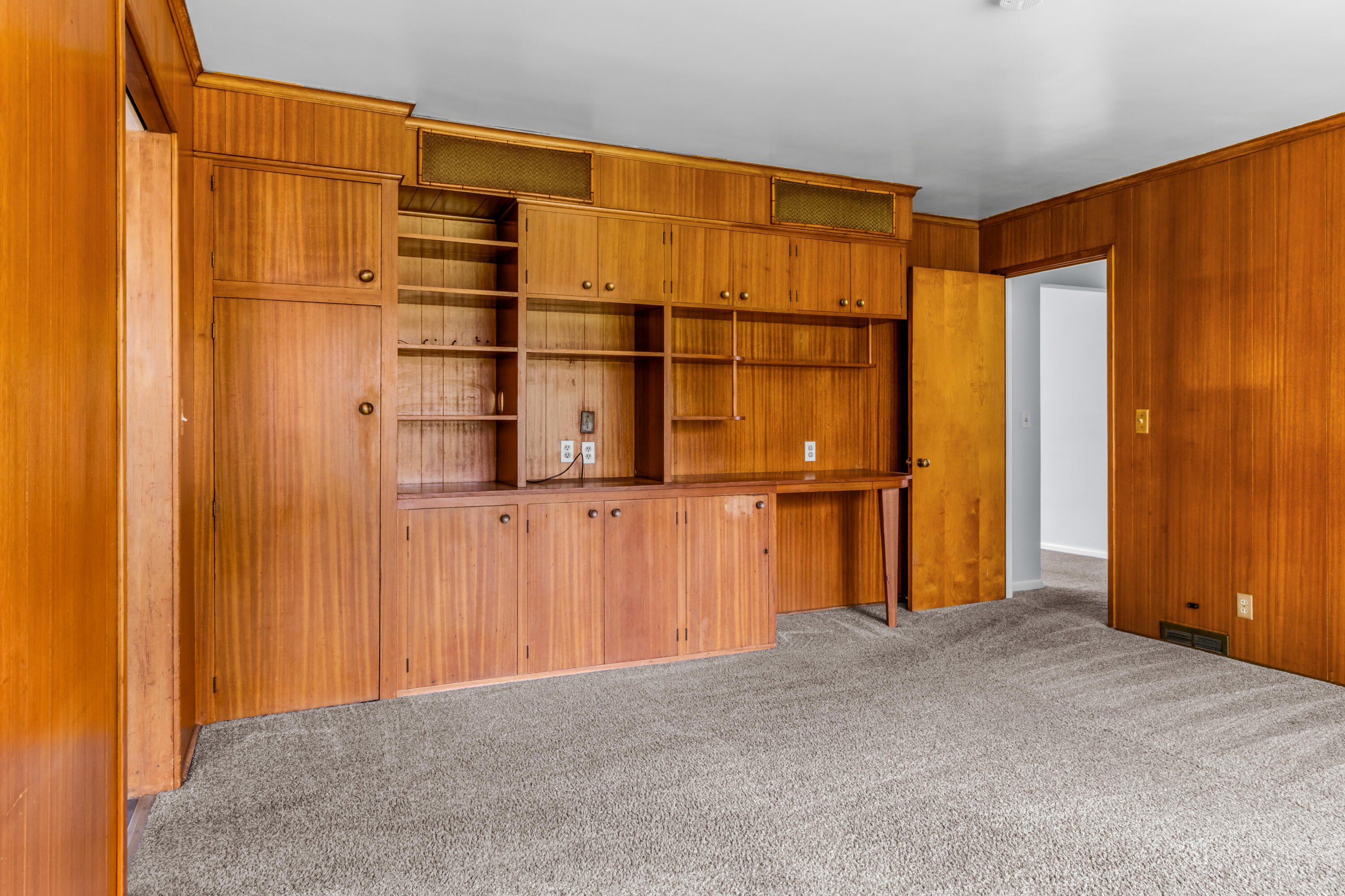 1924 Newton Avenue SE Grand Rapids MI 49506