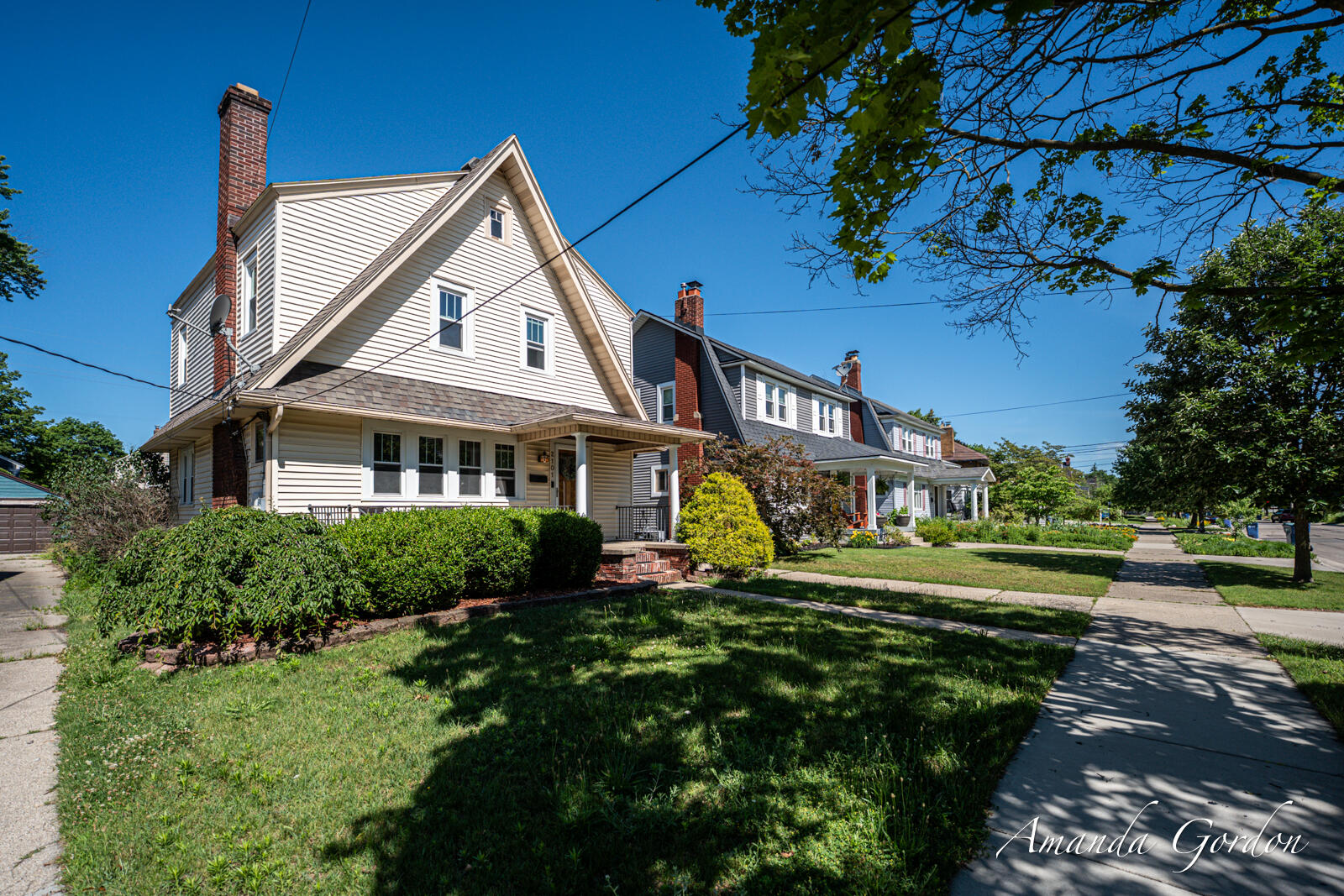 2101 Paris Avenue SE Grand Rapids MI 49507