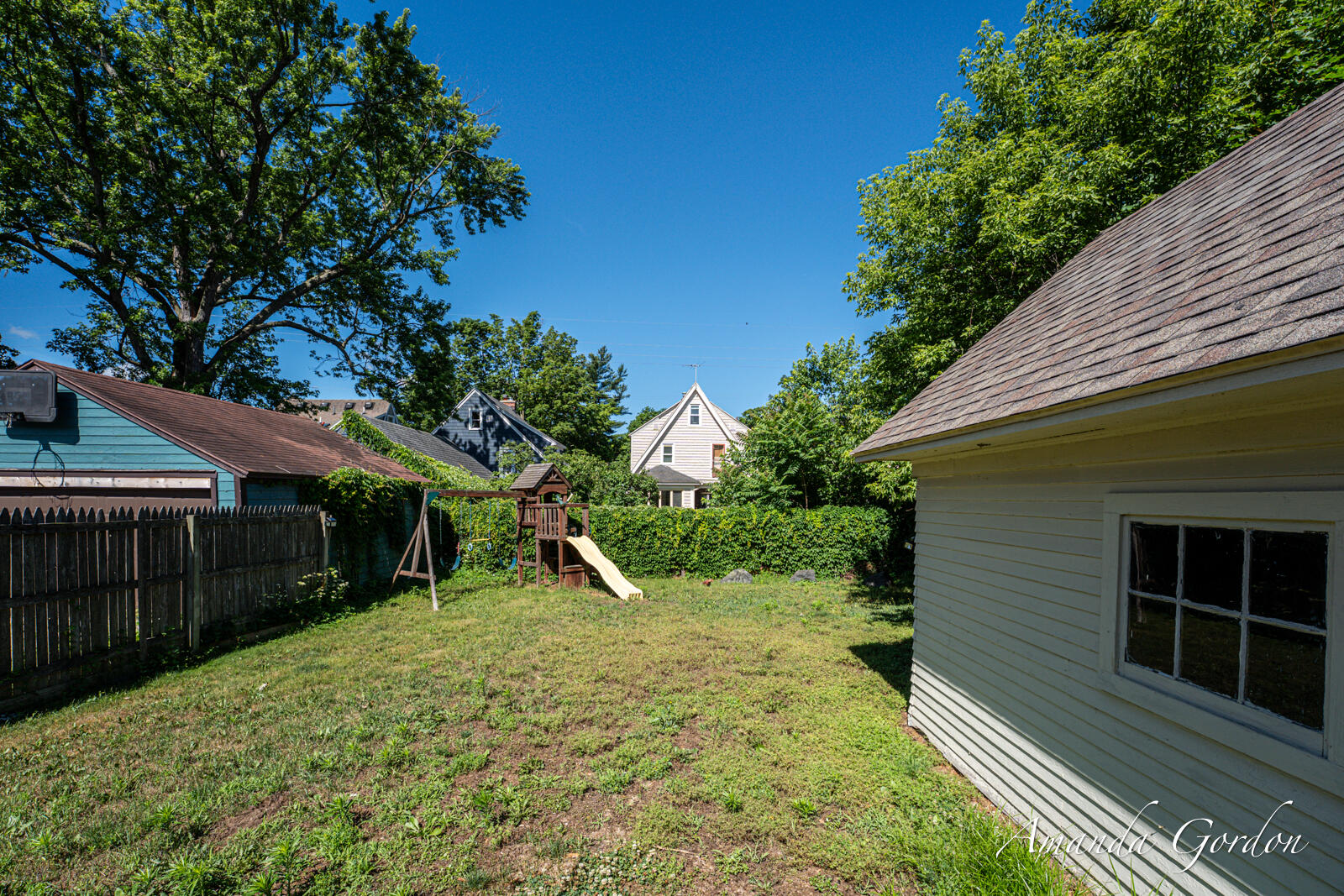 2101 Paris Avenue SE Grand Rapids MI 49507