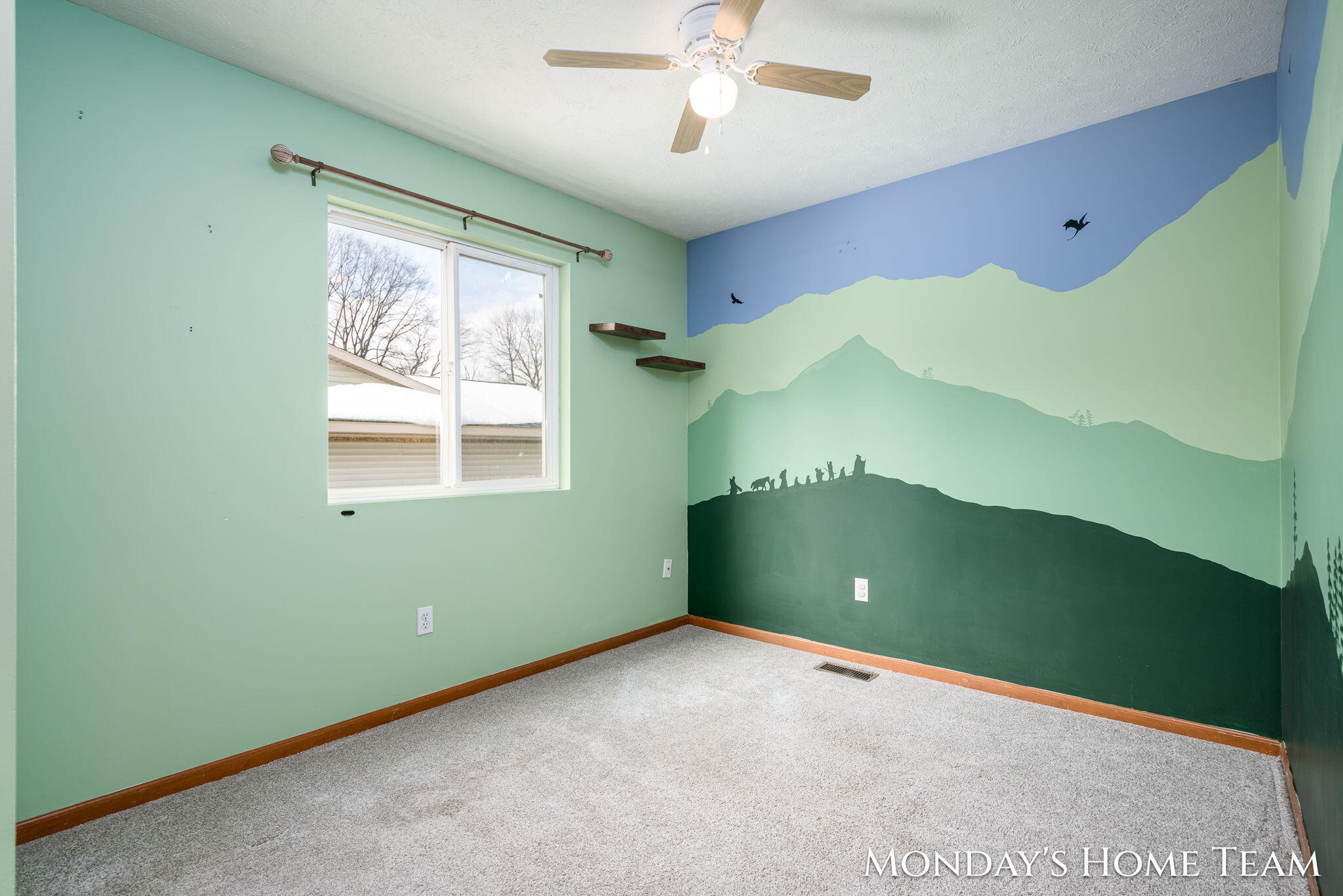 3334 Hazelnut Drive NW Grand Rapids MI 49504