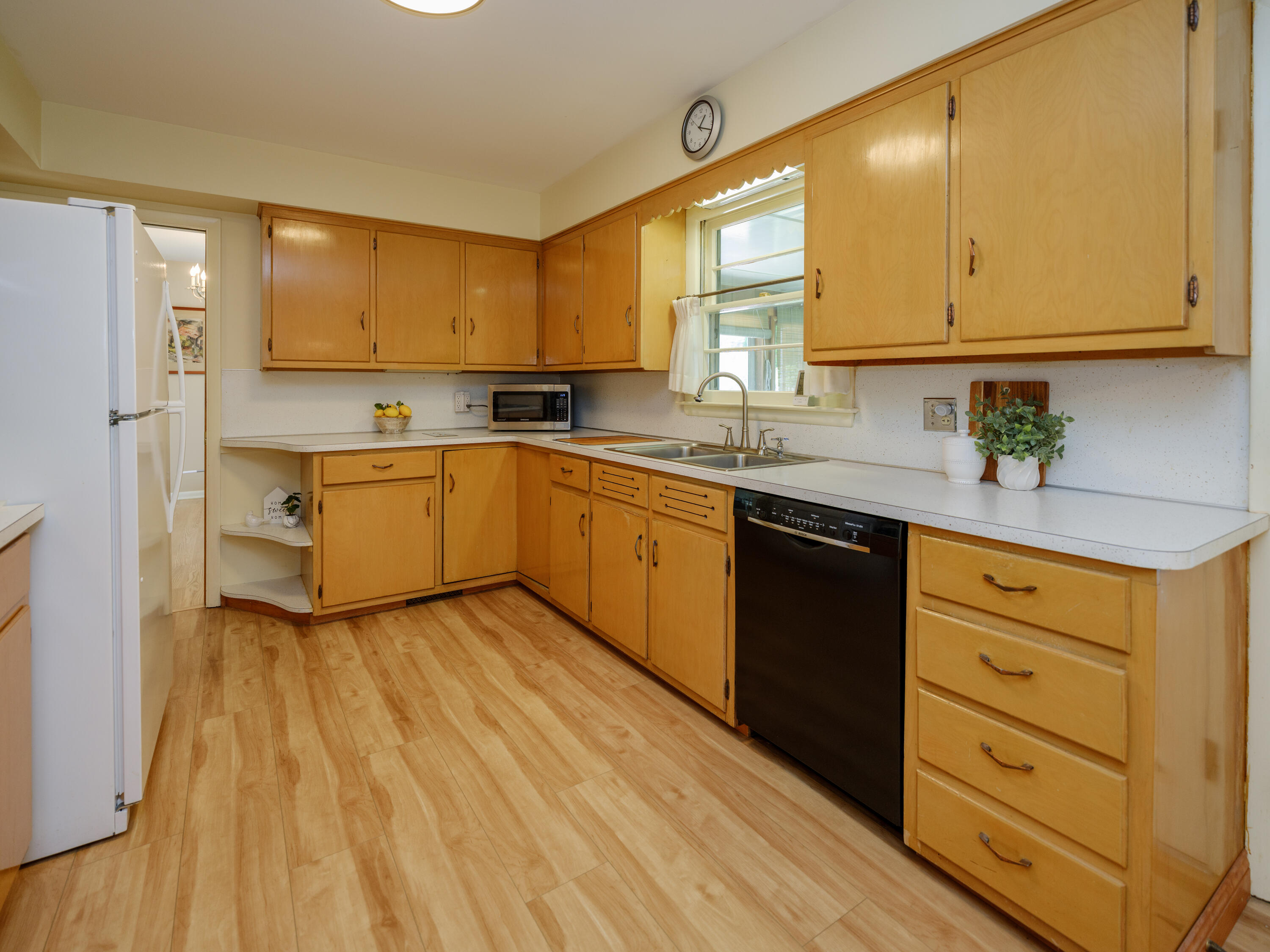 5139 Midfield Drive Portage MI 49002