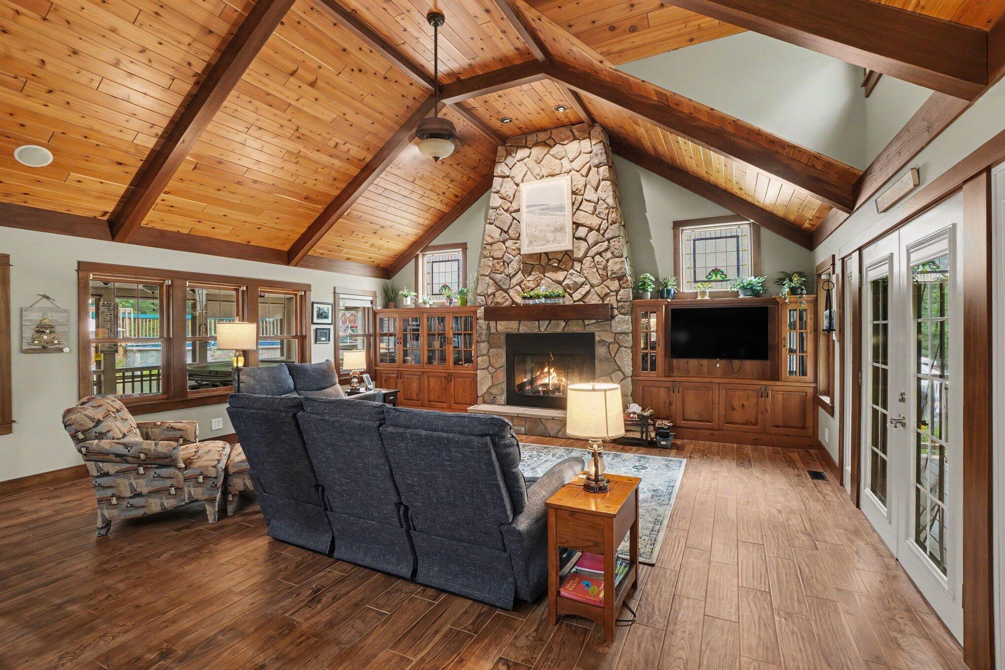 5359 Riverside Drive Coloma MI 49038