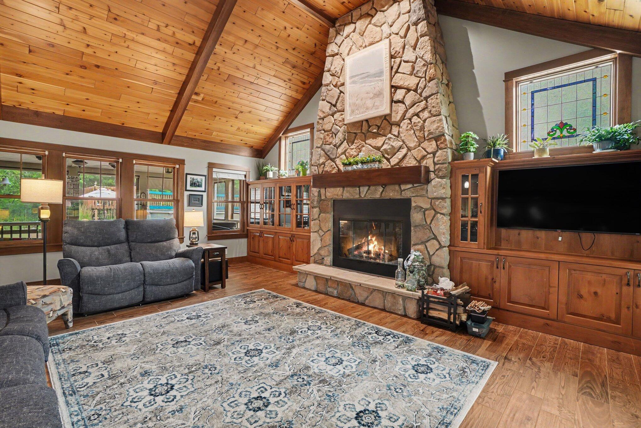 5359 Riverside Drive Coloma MI 49038