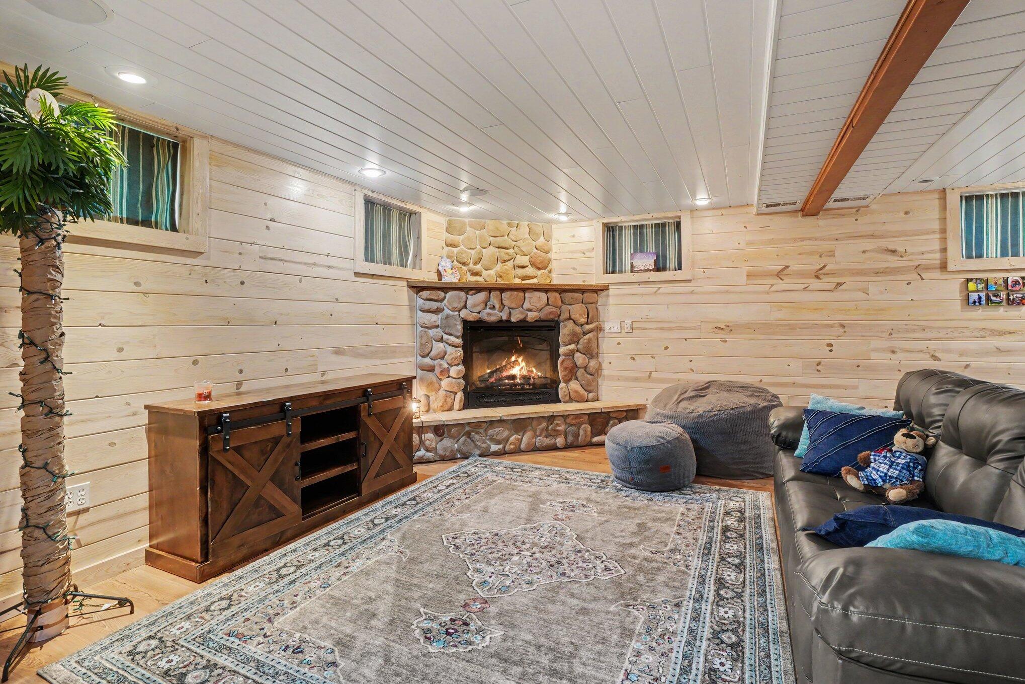 5359 Riverside Drive Coloma MI 49038
