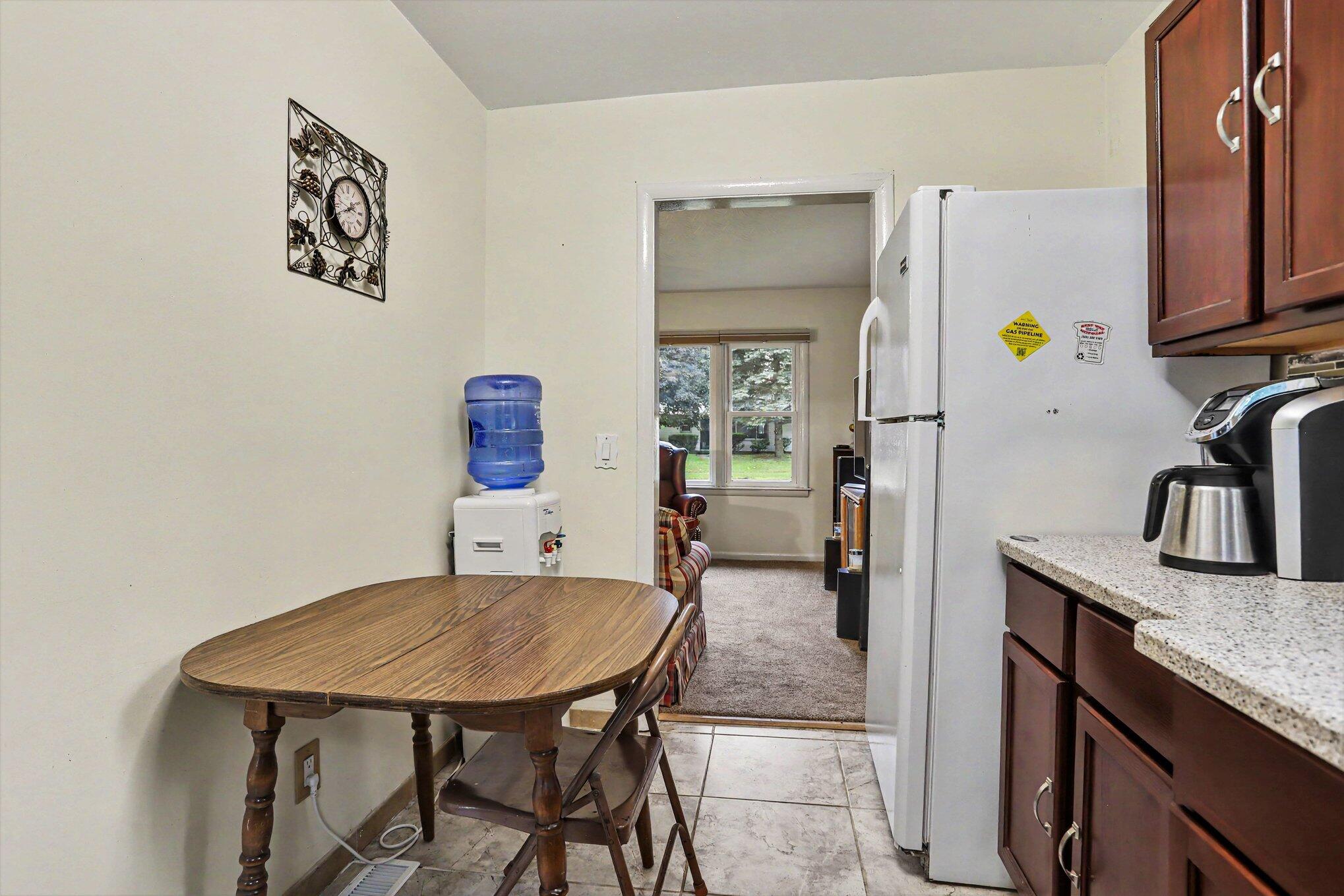 2207 Homecrest Avenue Kalamazoo MI 49001