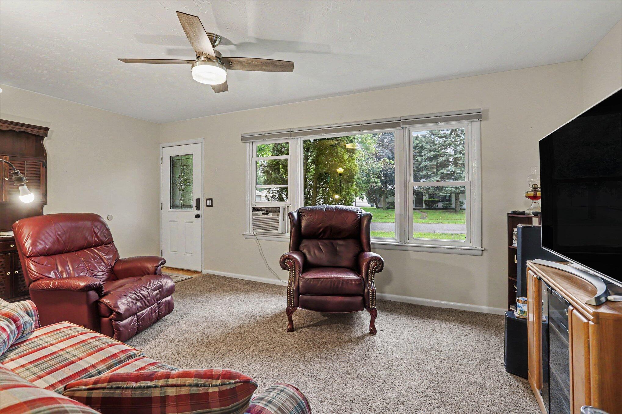 2207 Homecrest Avenue Kalamazoo MI 49001