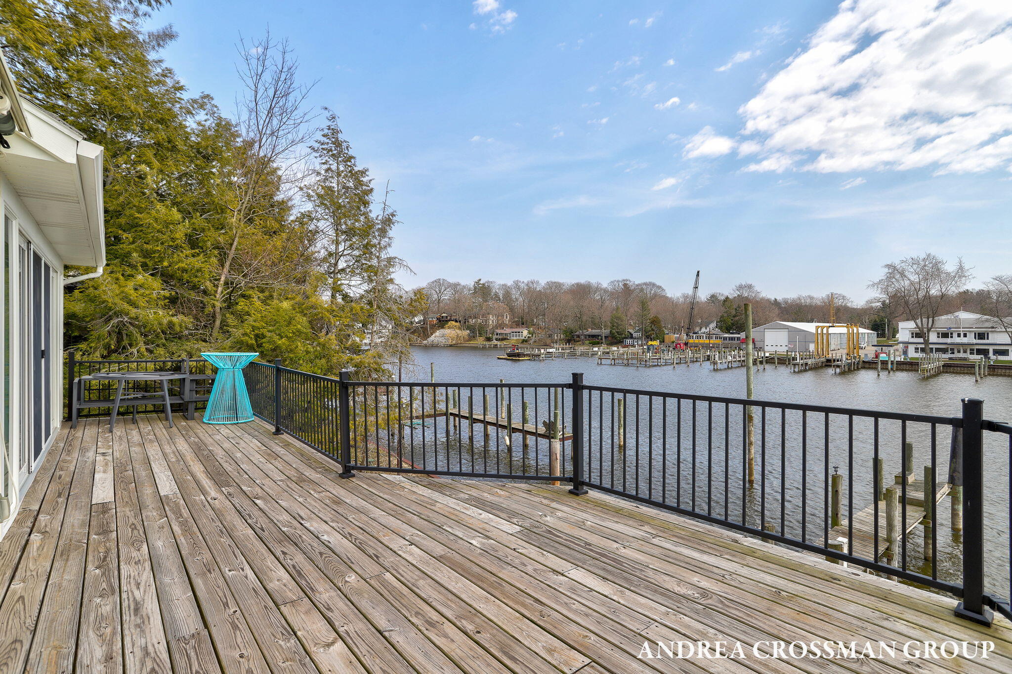 1005 Park Street Saugatuck MI 49453