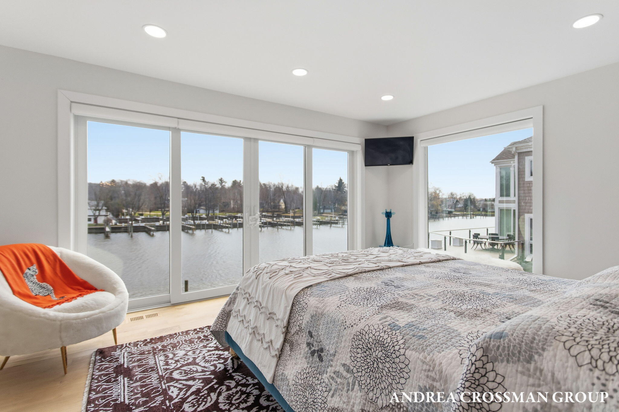 1005 Park Street Saugatuck MI 49453