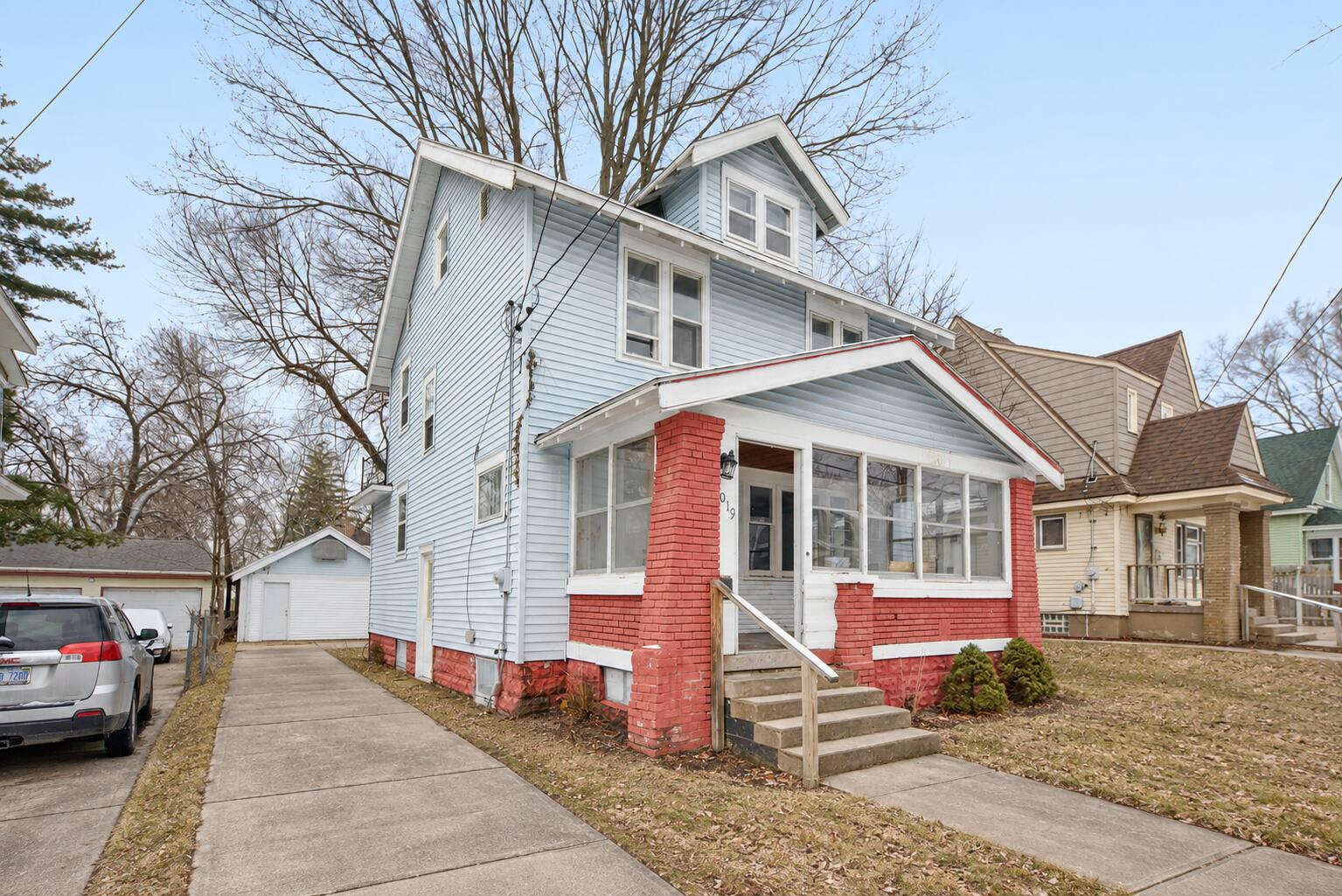 1019 Cooper Avenue SE Grand Rapids MI 49507