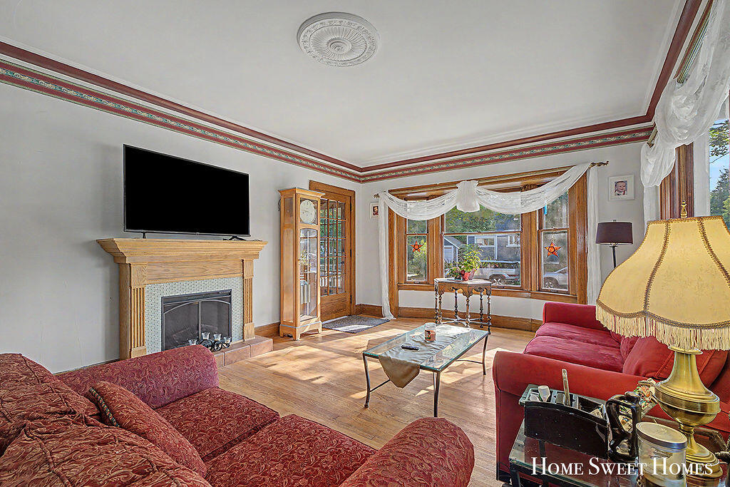 1259 Sherman Street SE Grand Rapids MI 49506
