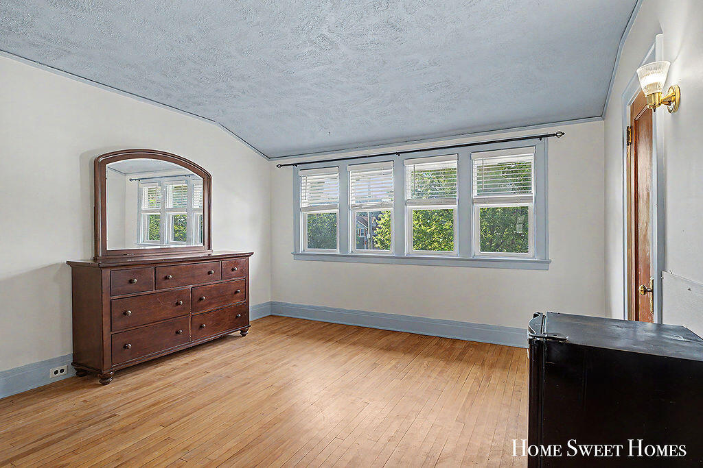 1259 Sherman Street SE Grand Rapids MI 49506