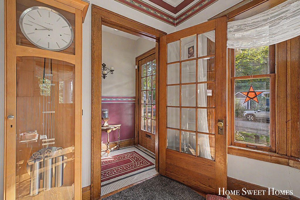 1259 Sherman Street SE Grand Rapids MI 49506