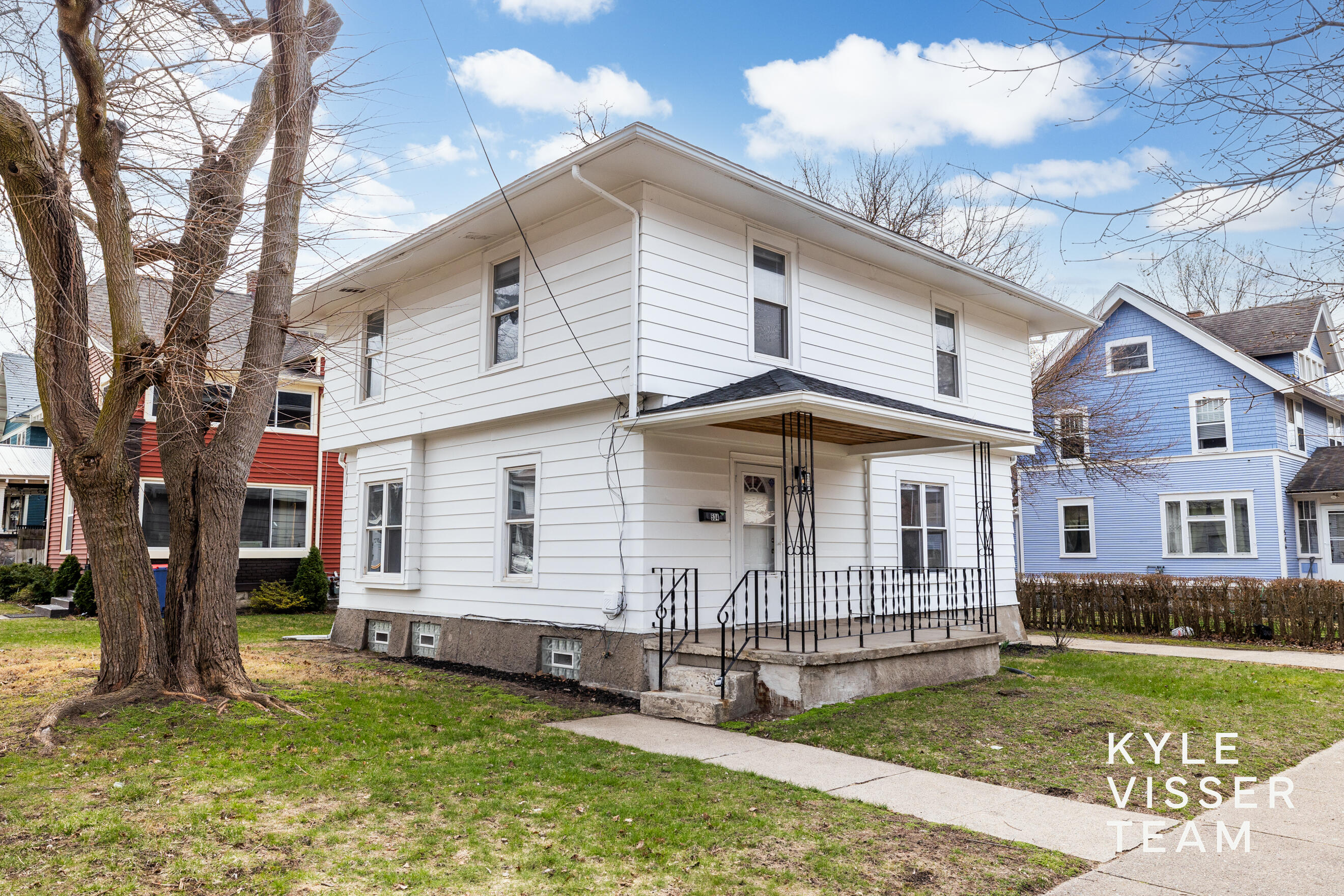 534 Benjamin Avenue SE Grand Rapids MI 49506