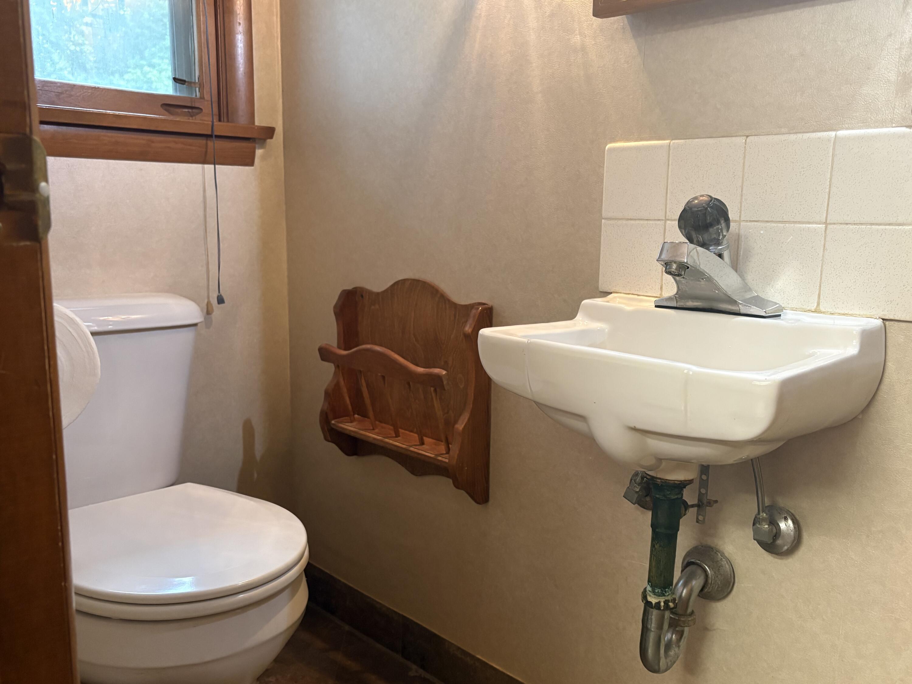 1640 Sauter Street Muskegon MI 49442