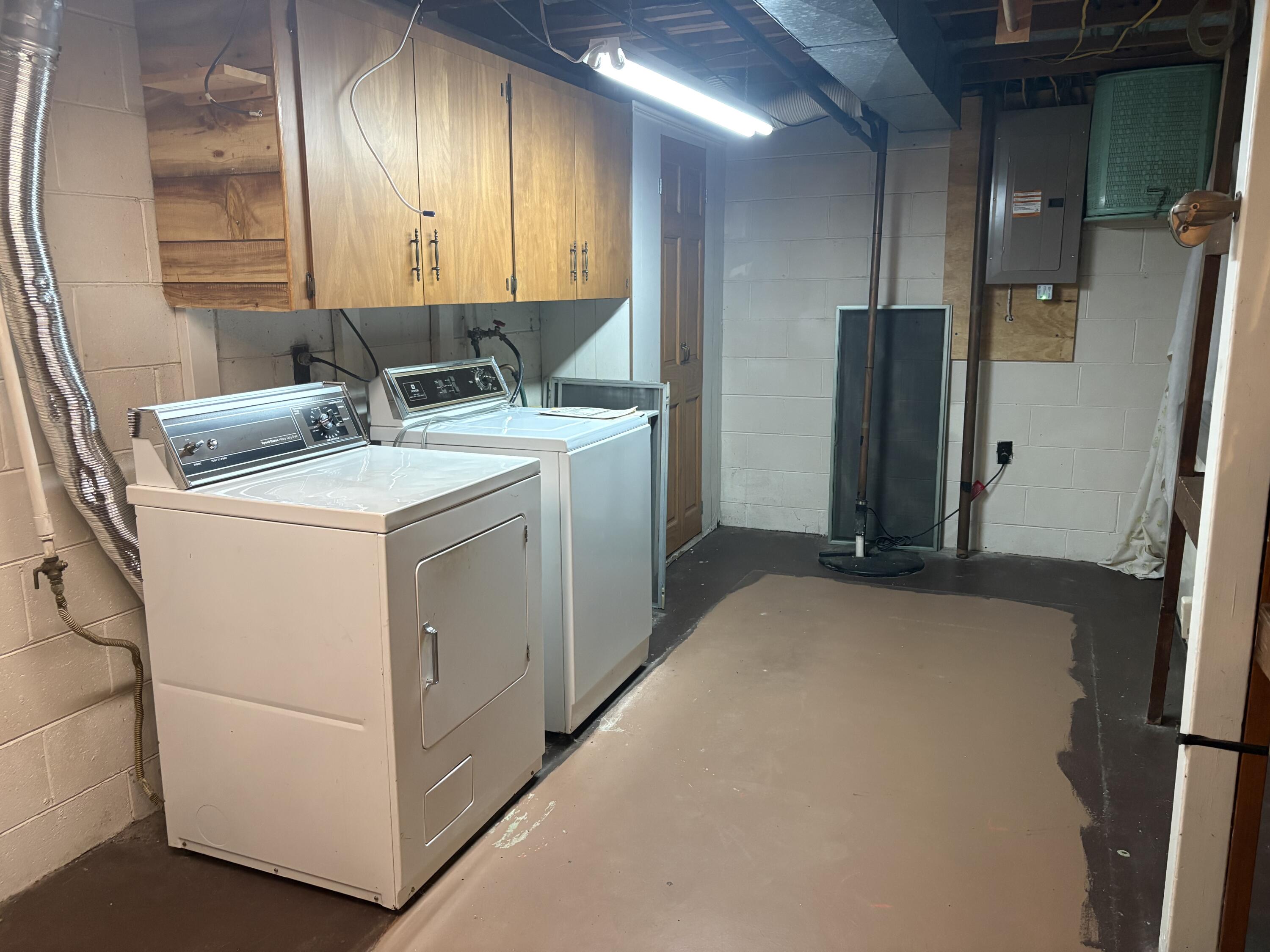 1640 Sauter Street Muskegon MI 49442