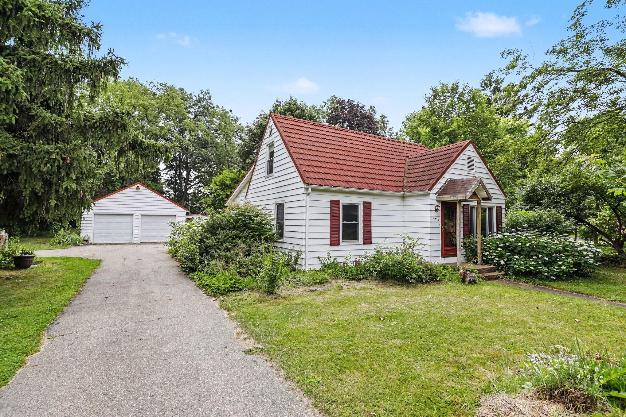 6439 Oakland Drive Portage MI 49024