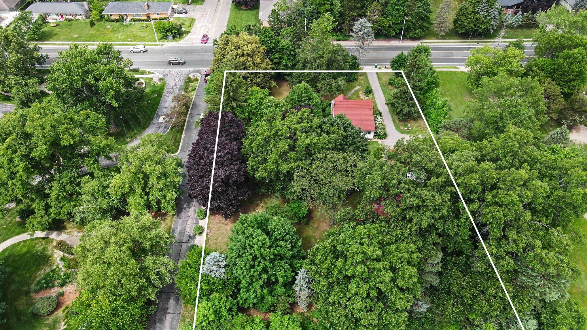 6439 Oakland Drive Portage MI 49024