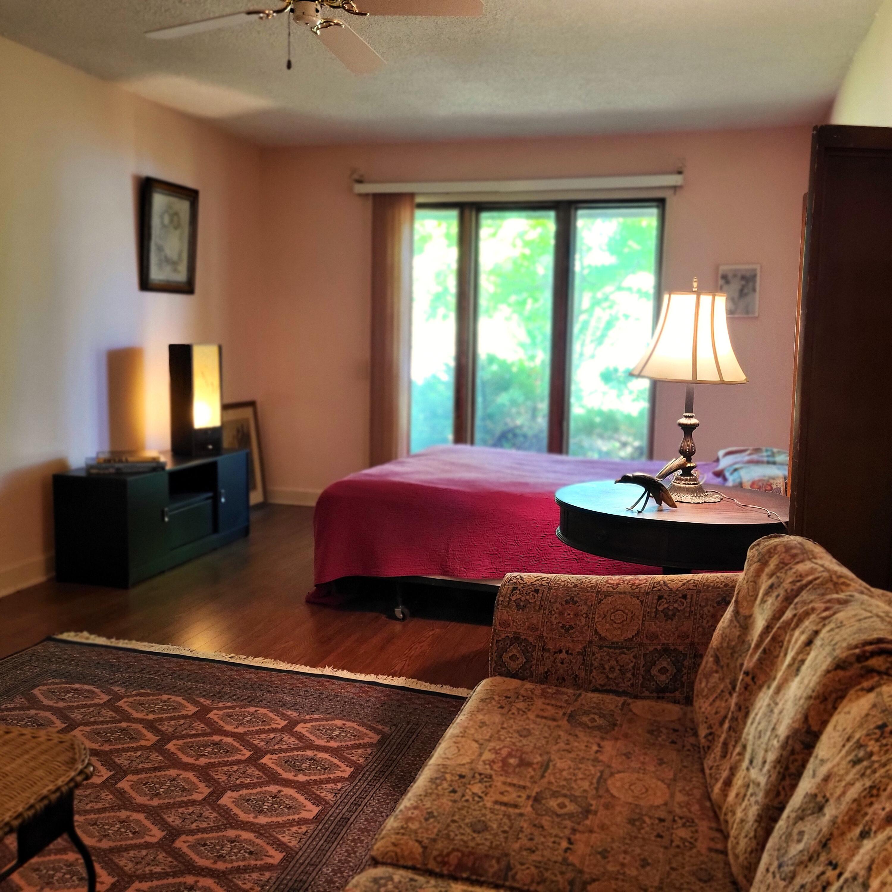 1519 Moccasin Trail Benton Harbor MI 49022