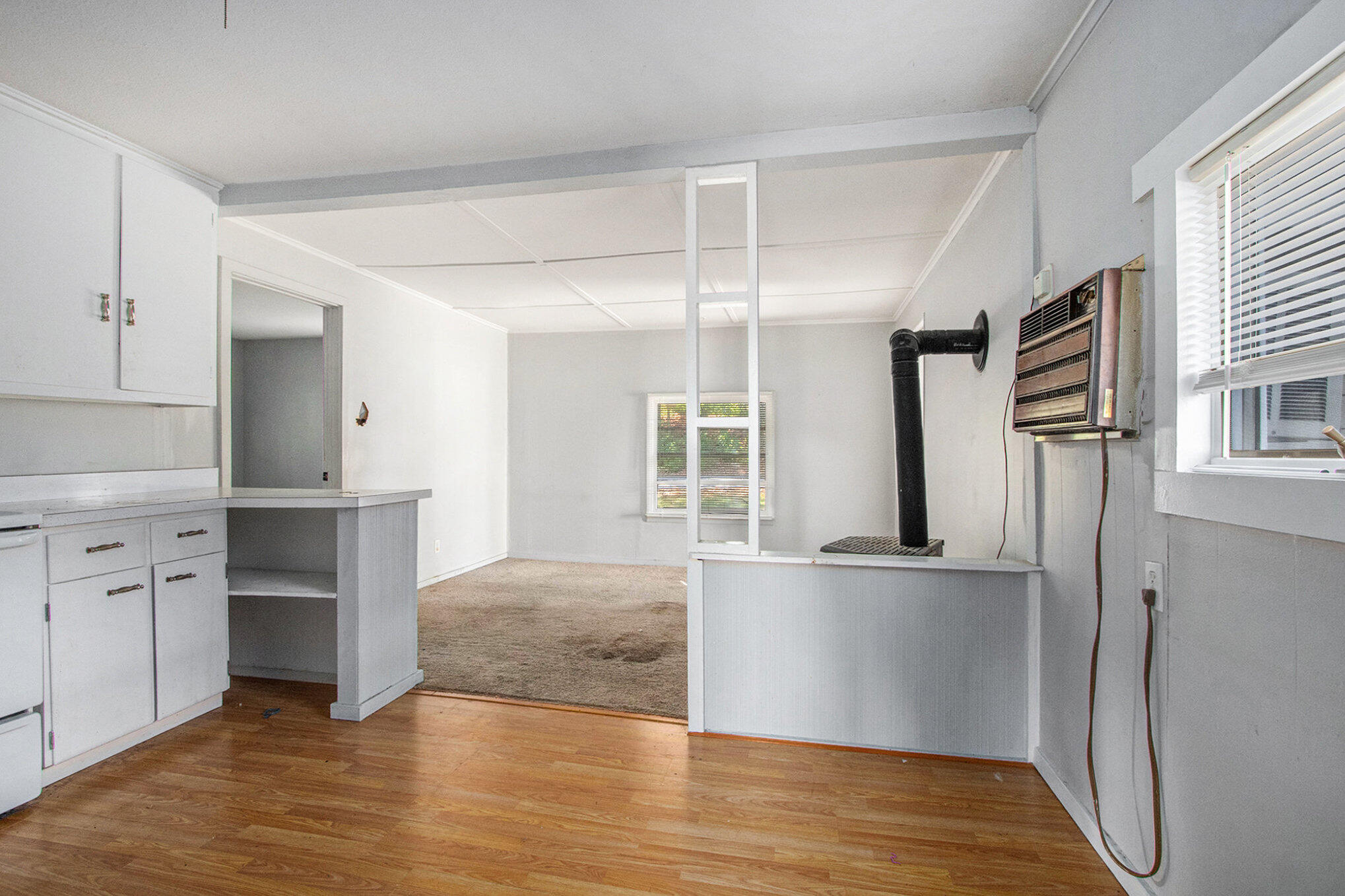 1005 E Front Street Buchanan MI 49107