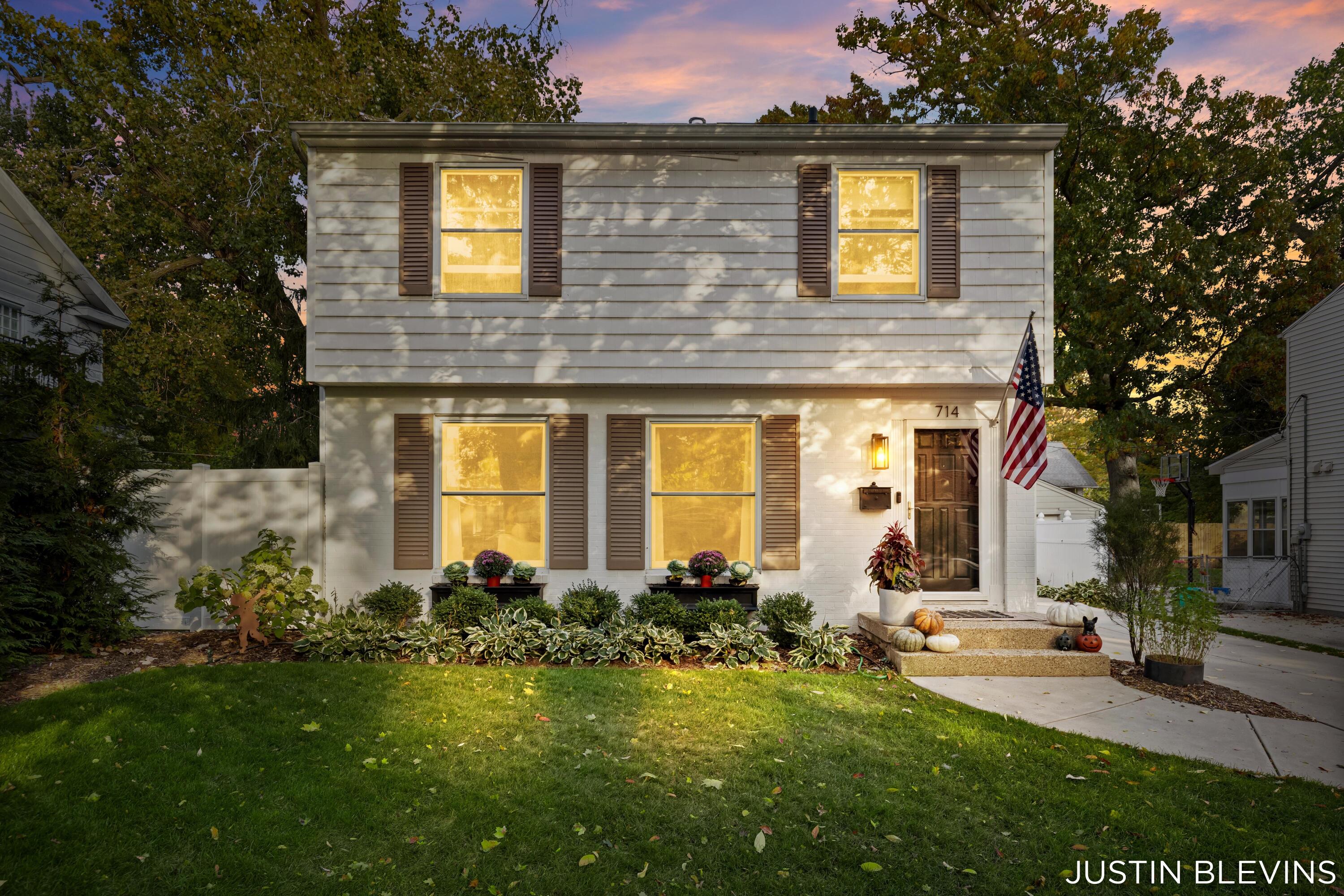714 Rosewood Avenue SE East Grand Rapids MI 49506