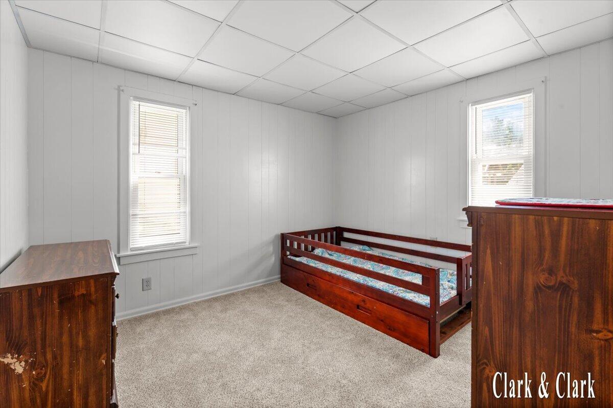 40 41st Street SW Grand Rapids MI 49548