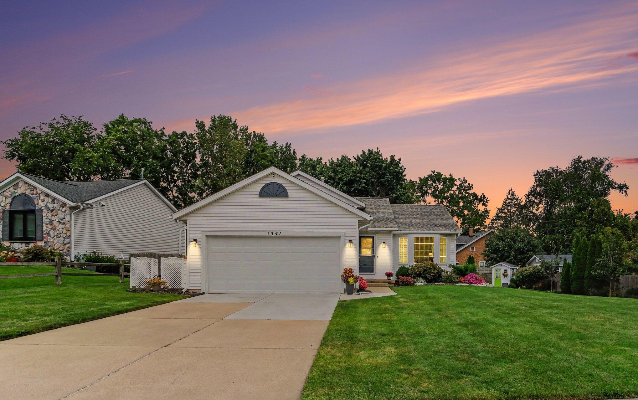 1541 Wakely Street NE Grand Rapids MI 49505