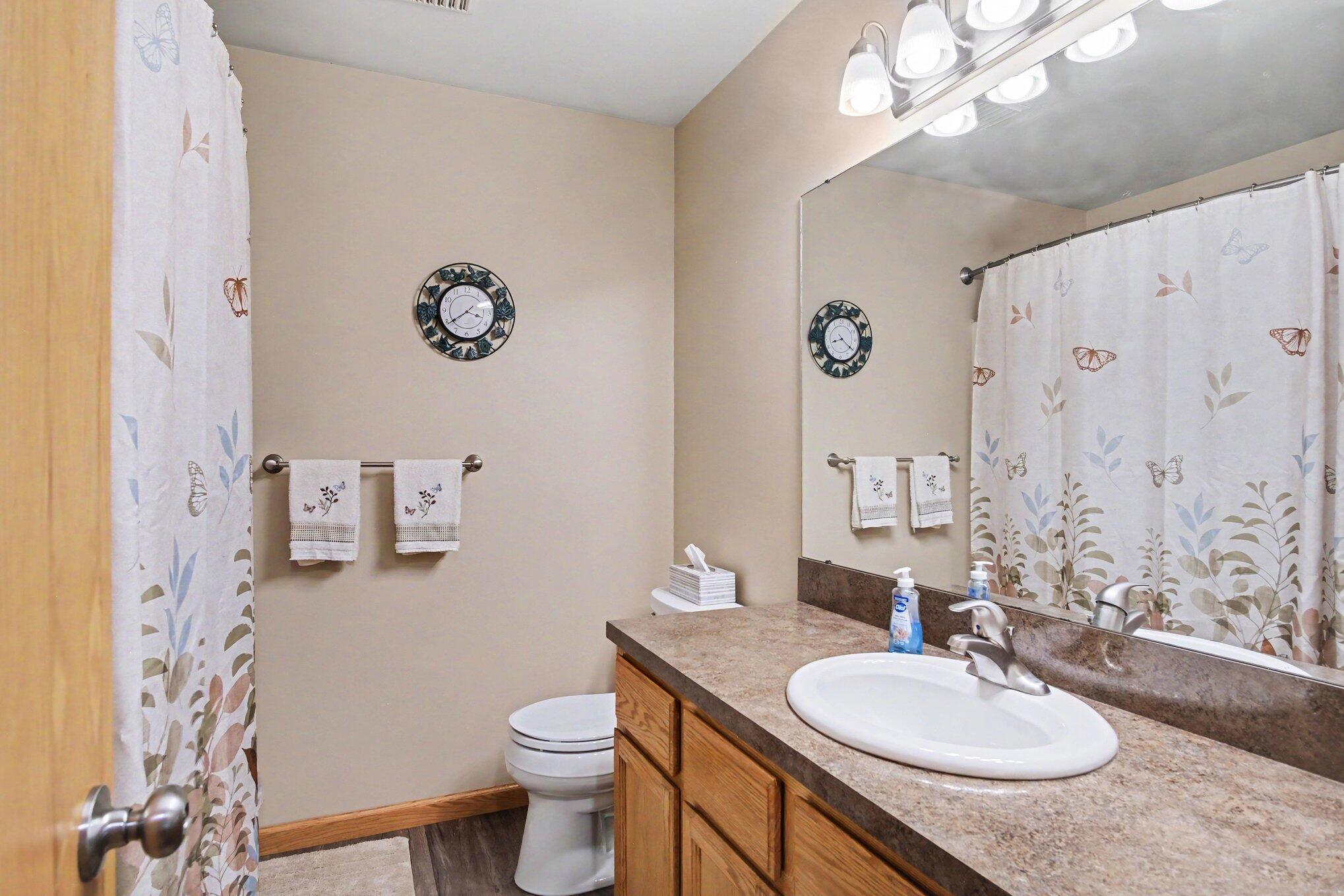 1541 Wakely Street NE Grand Rapids MI 49505