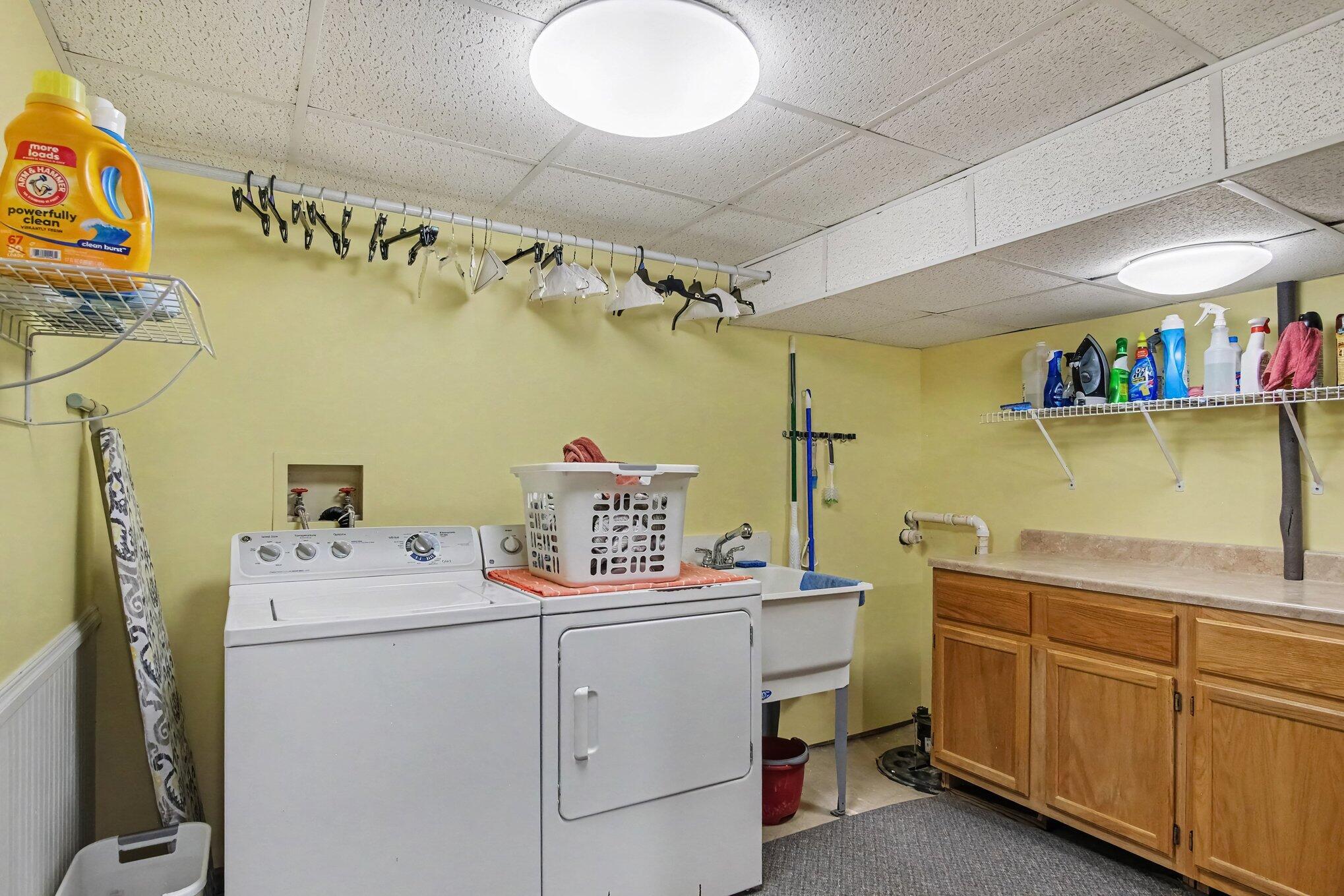 1541 Wakely Street NE Grand Rapids MI 49505