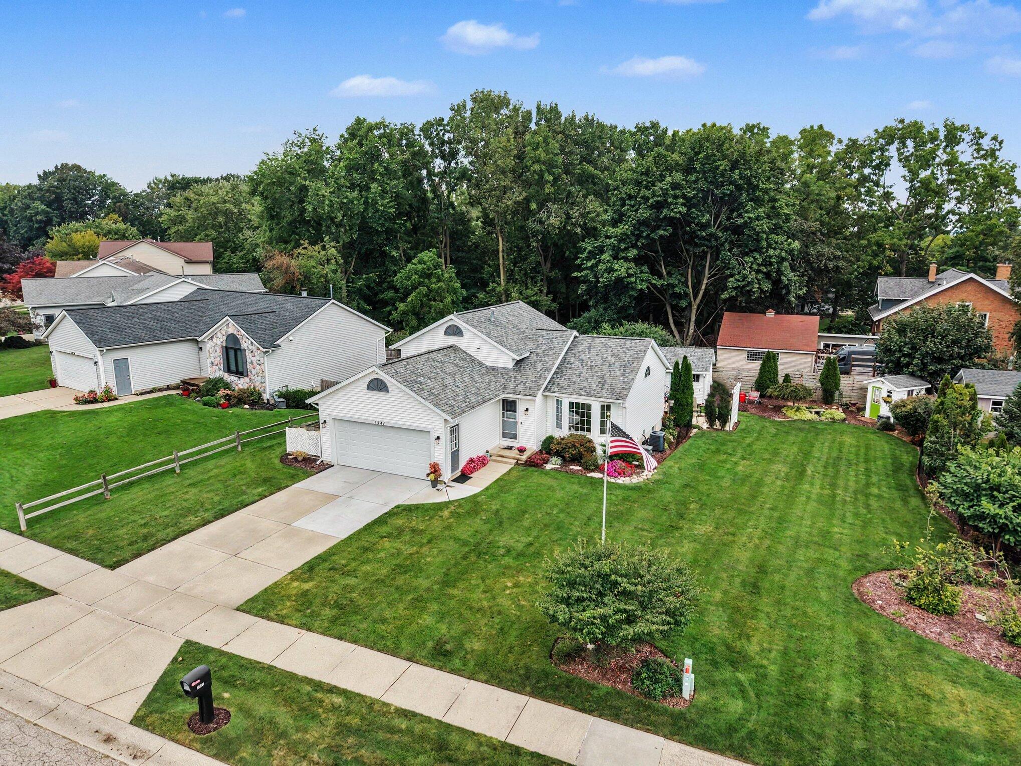 1541 Wakely Street NE Grand Rapids MI 49505