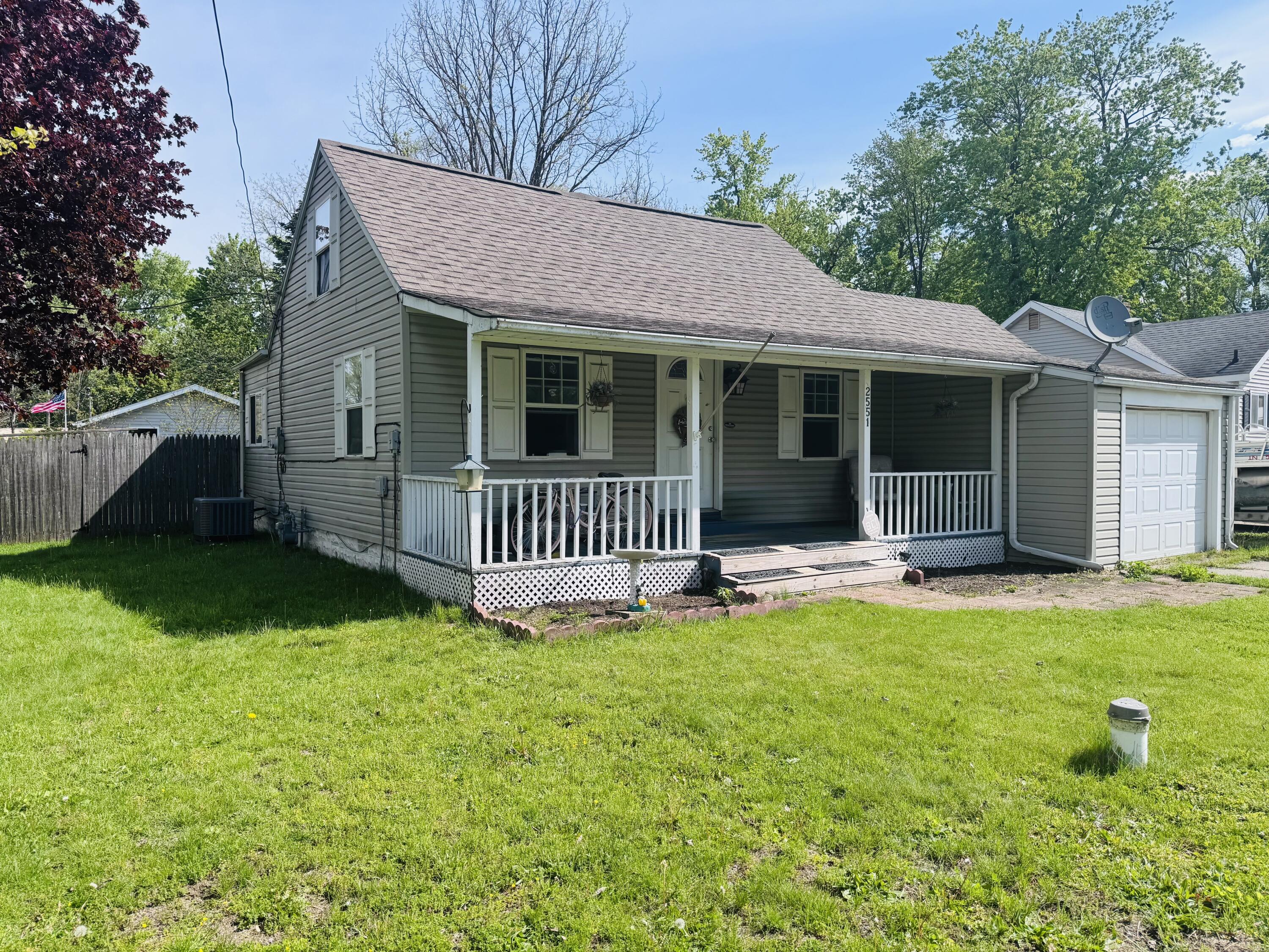 2551 Lake Shore Drive Niles MI 49120