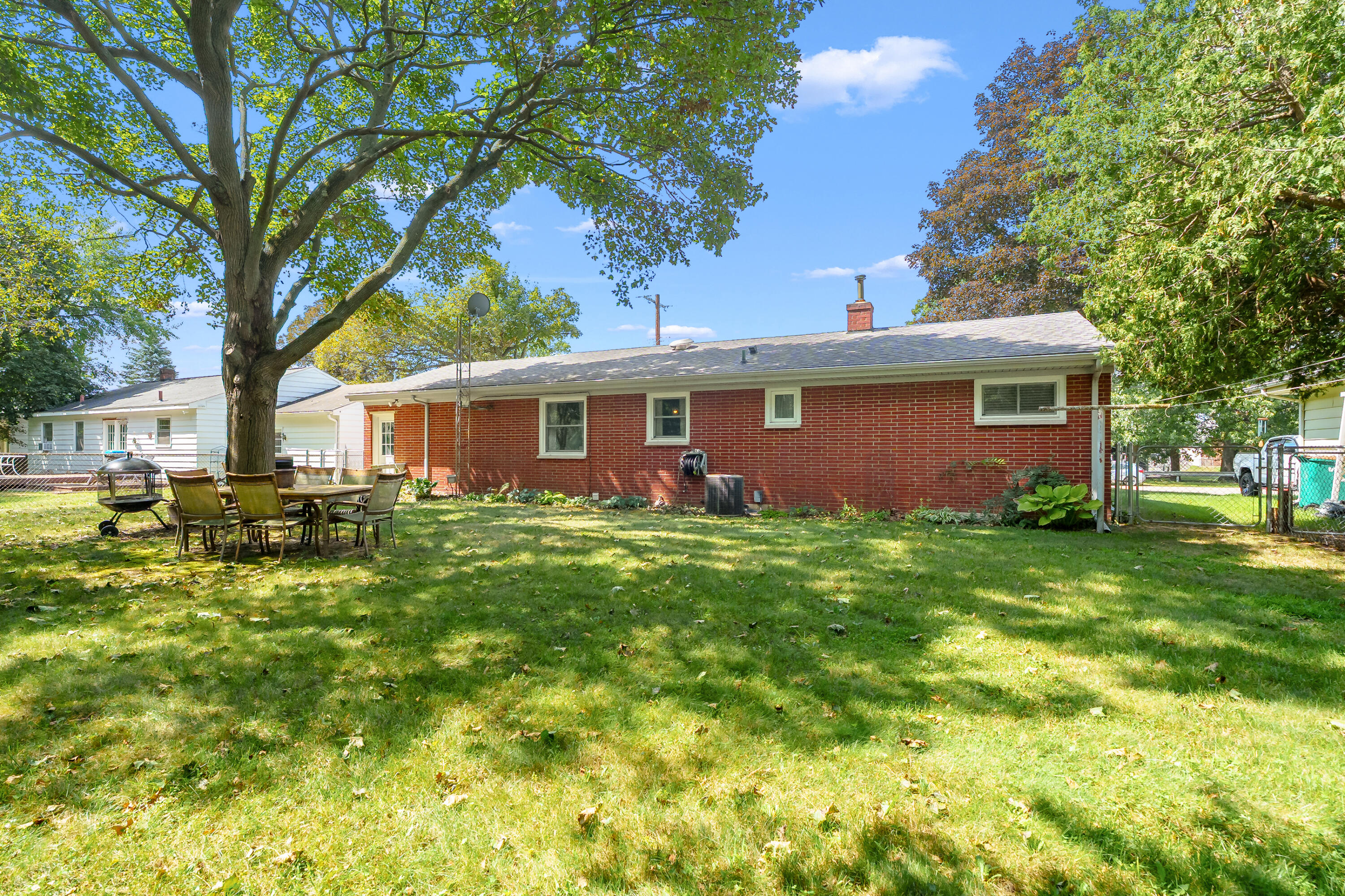 8027 Waylee Street Portage MI 49002
