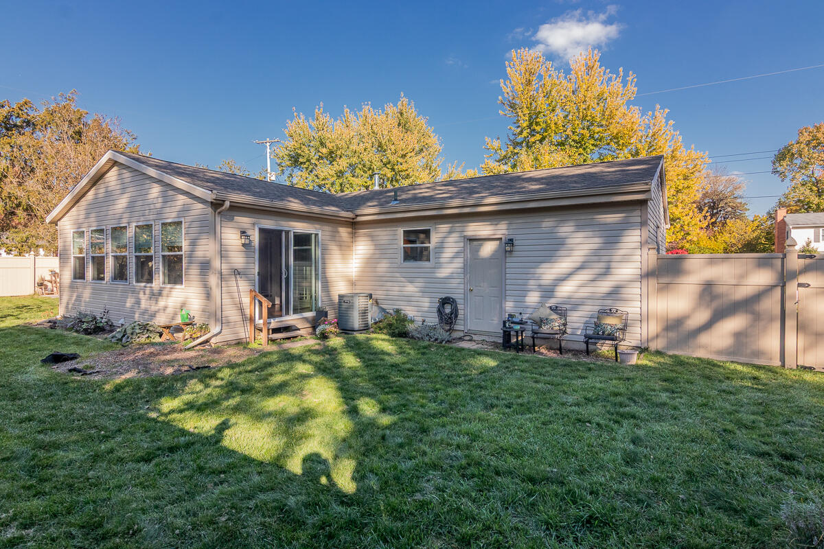 7714 Pickering Street Portage MI 49024