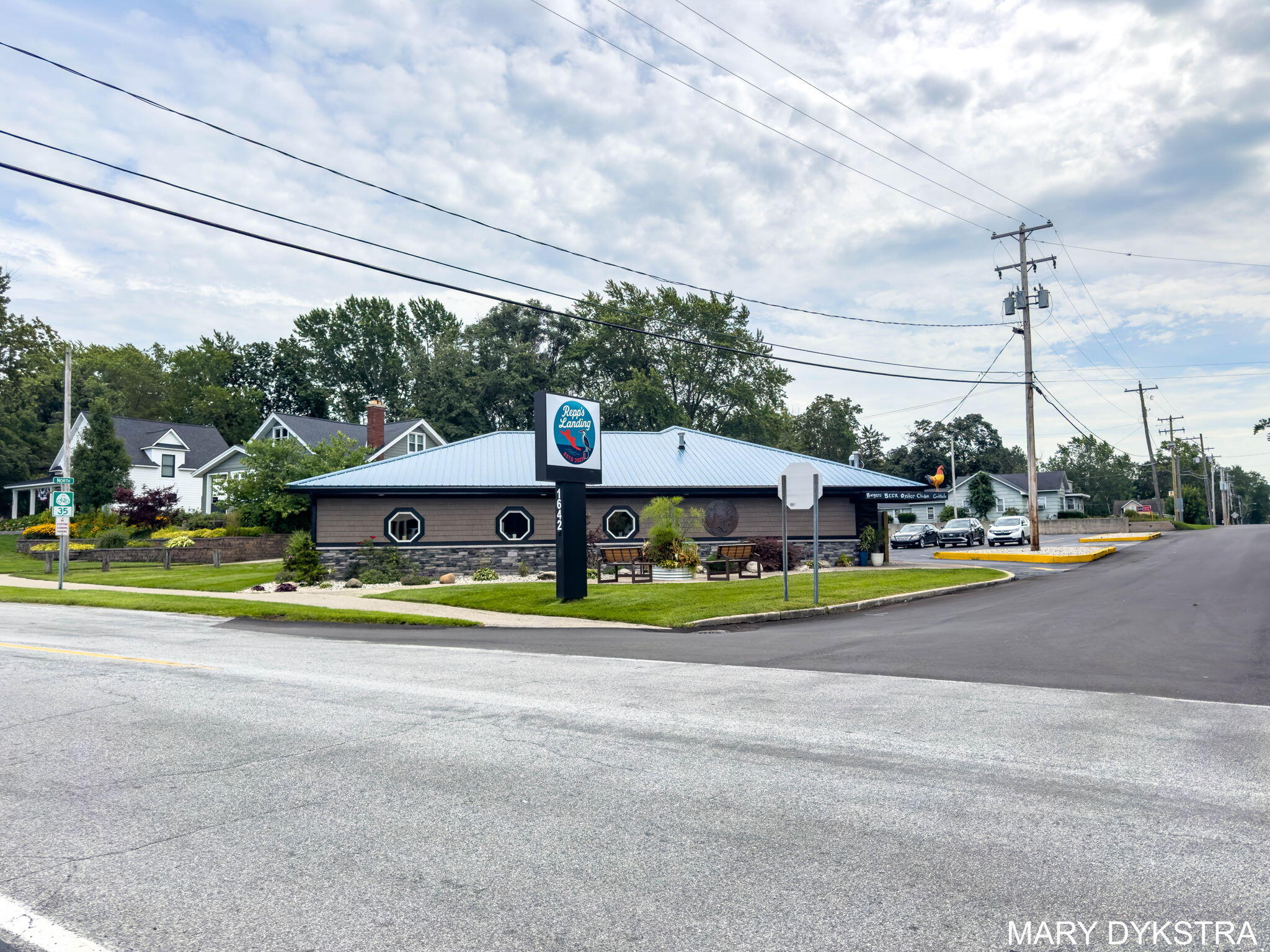 1718 Summit Street Holland MI 49423