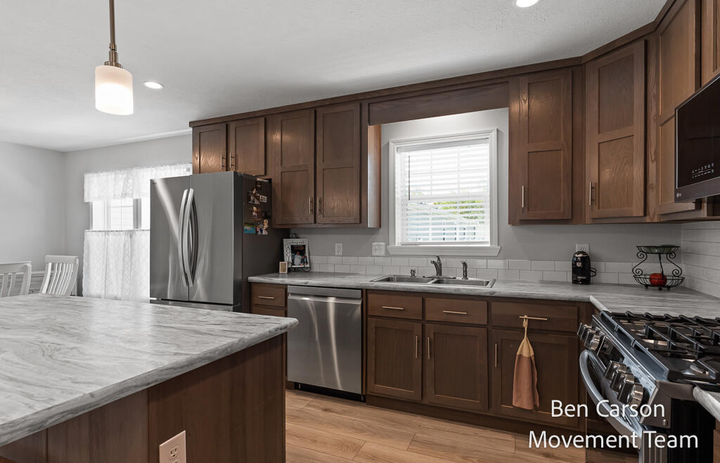 5227 Floral Wood Lane Holland MI 49423