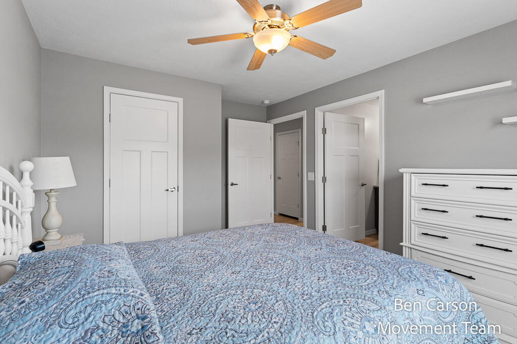 5227 Floral Wood Lane Holland MI 49423