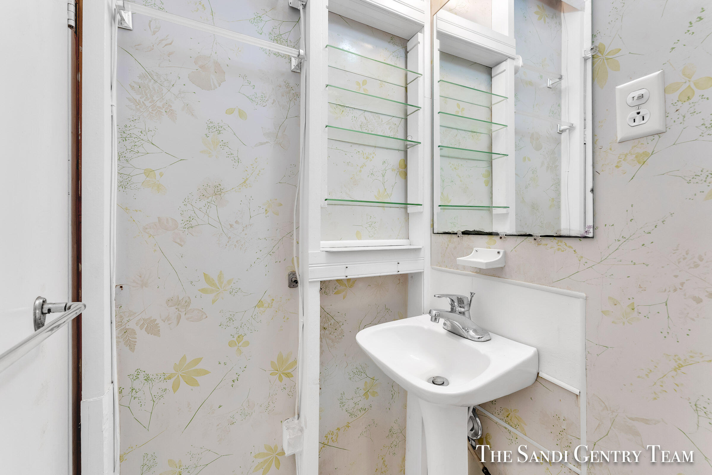 14433 S Highland Road Grand Haven MI 49417