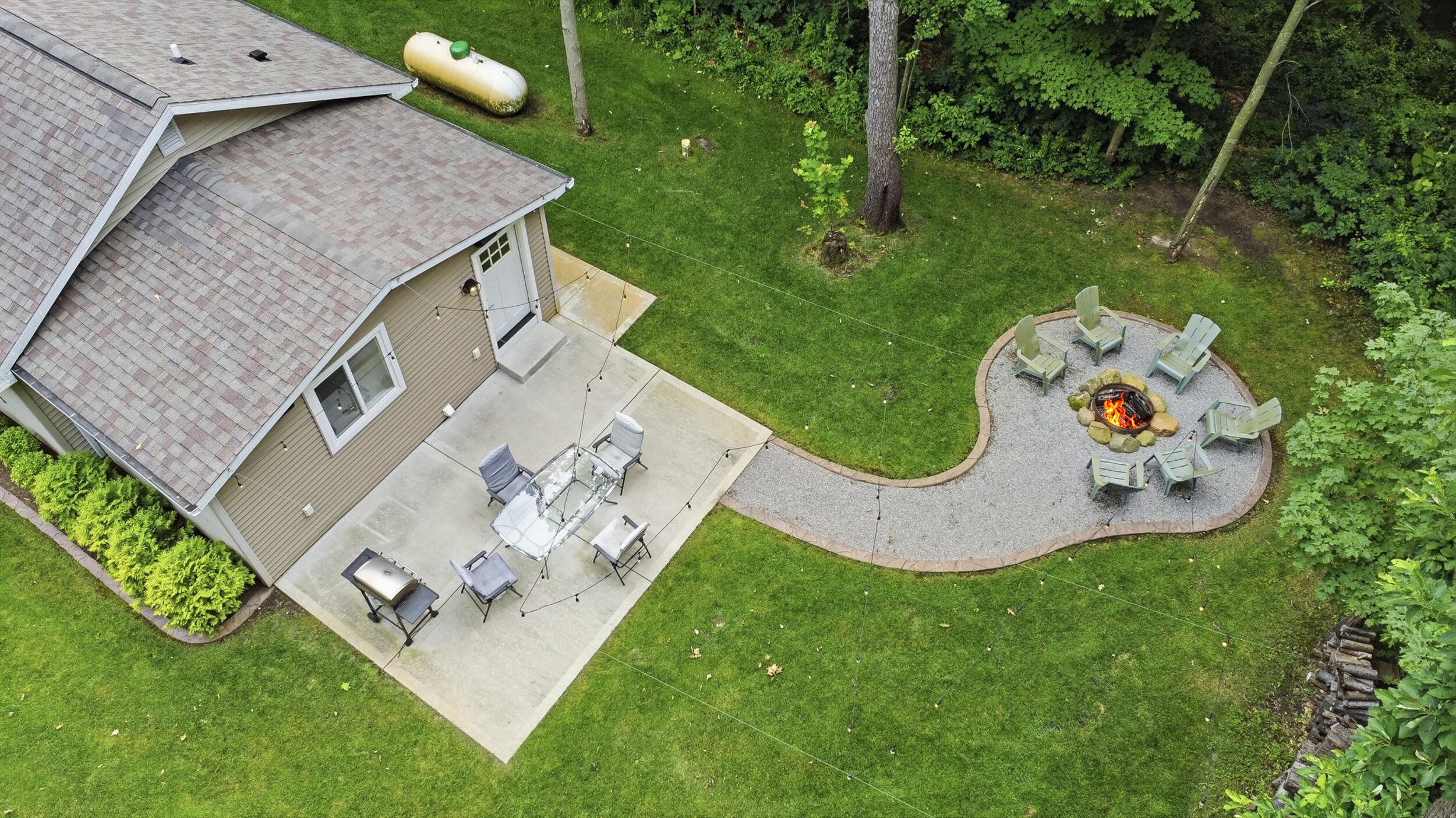 5912 Madison Street Coloma MI 49038
