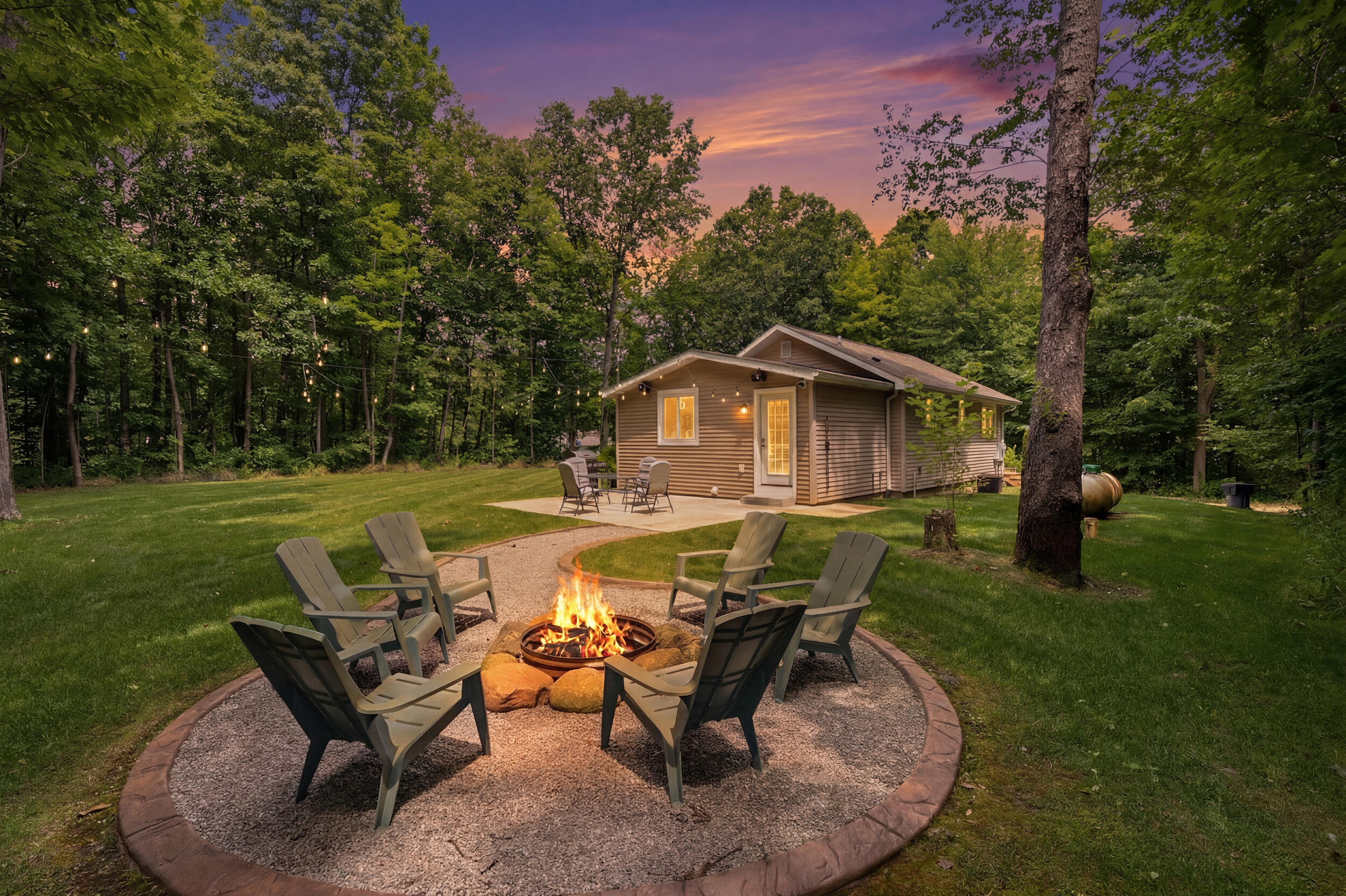 5912 Madison Street Coloma MI 49038