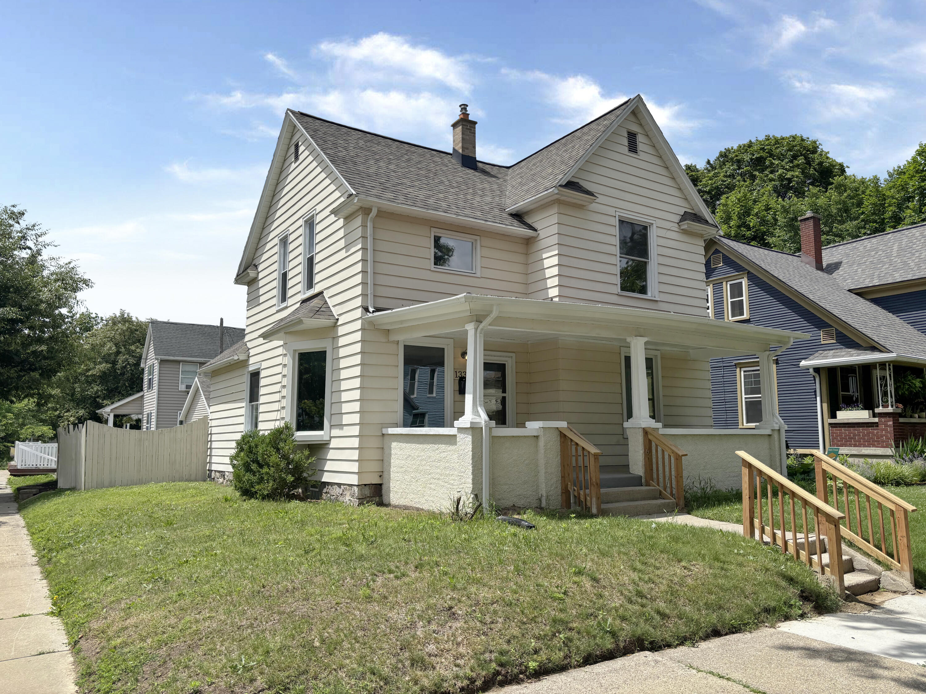 1335 Union Avenue NE Grand Rapids MI 49505