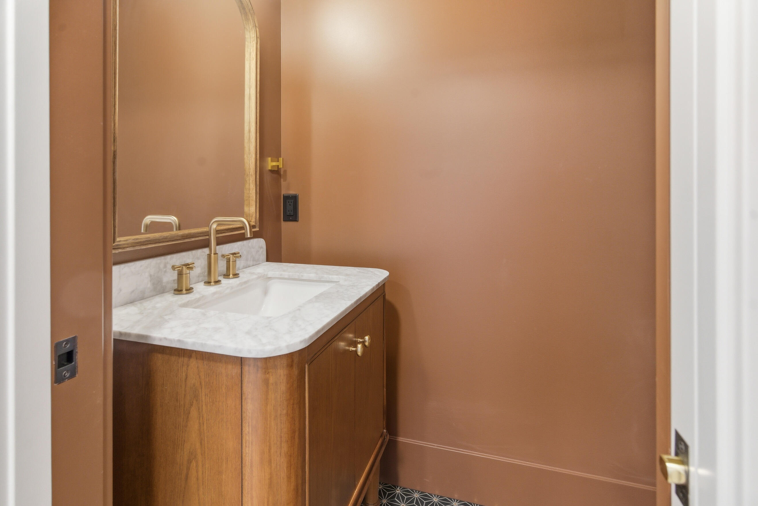 3750 Charlevoix Drive SE Grand Rapids MI 49546