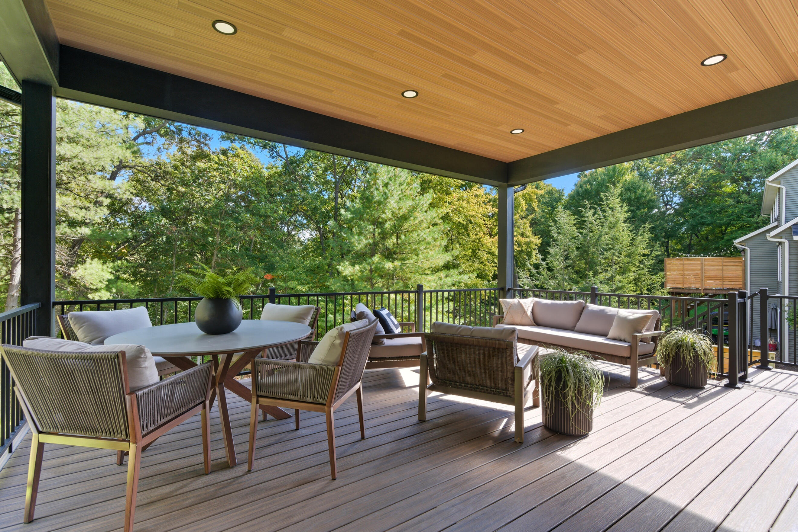 3750 Charlevoix Drive SE Grand Rapids MI 49546