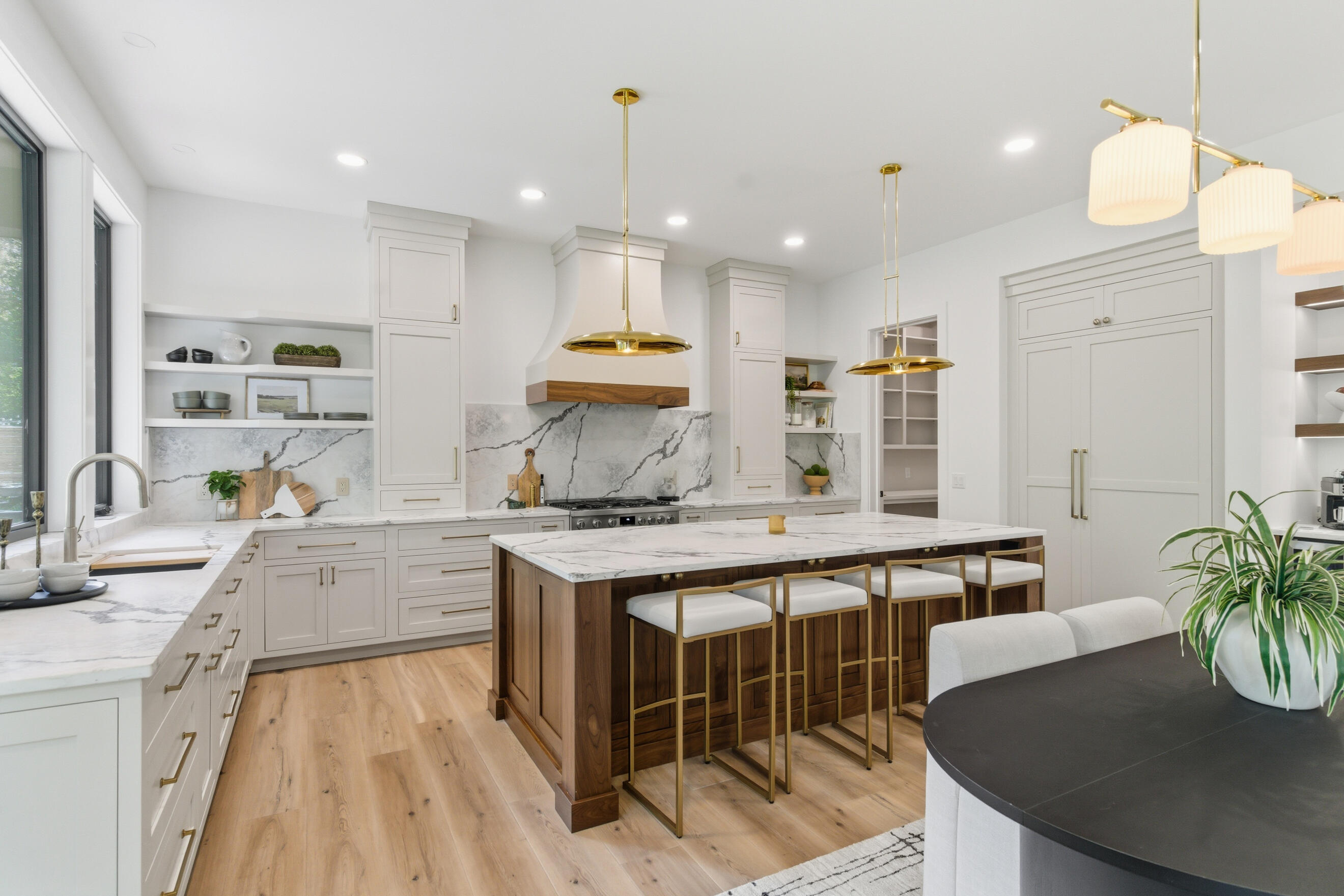 3750 Charlevoix Drive SE Grand Rapids MI 49546