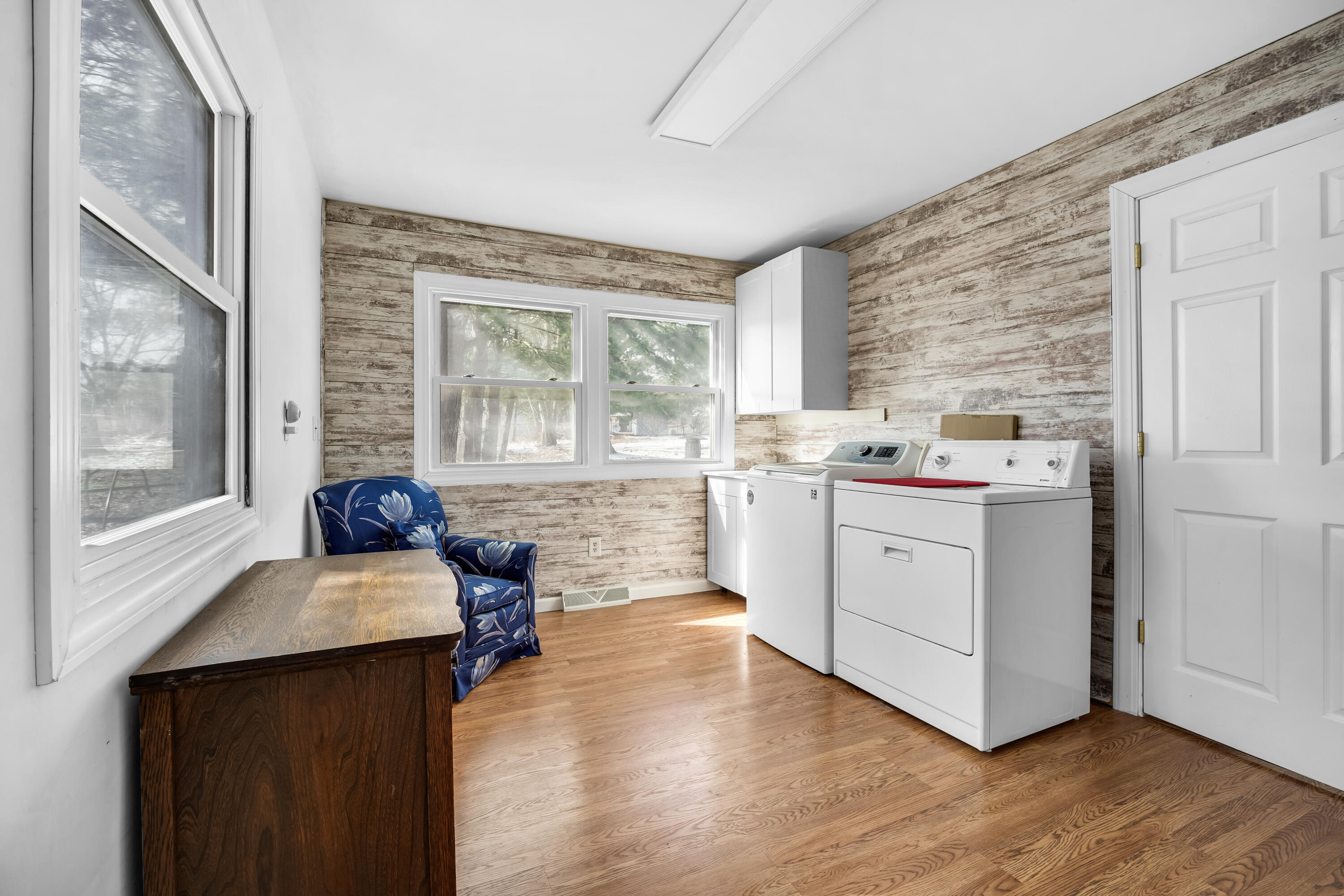 1187 Merry Brook Street Kalamazoo MI 49048