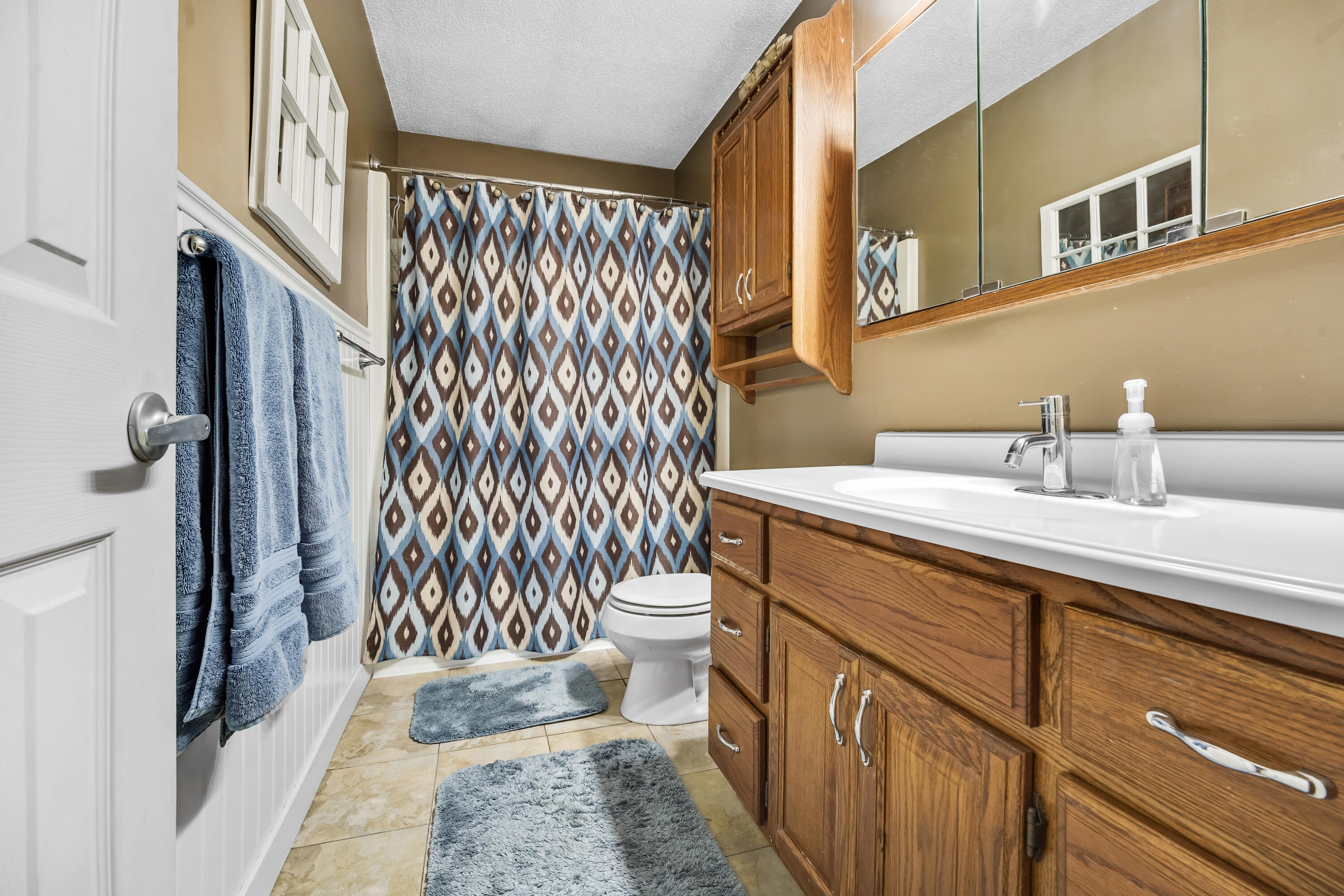 1187 Merry Brook Street Kalamazoo MI 49048