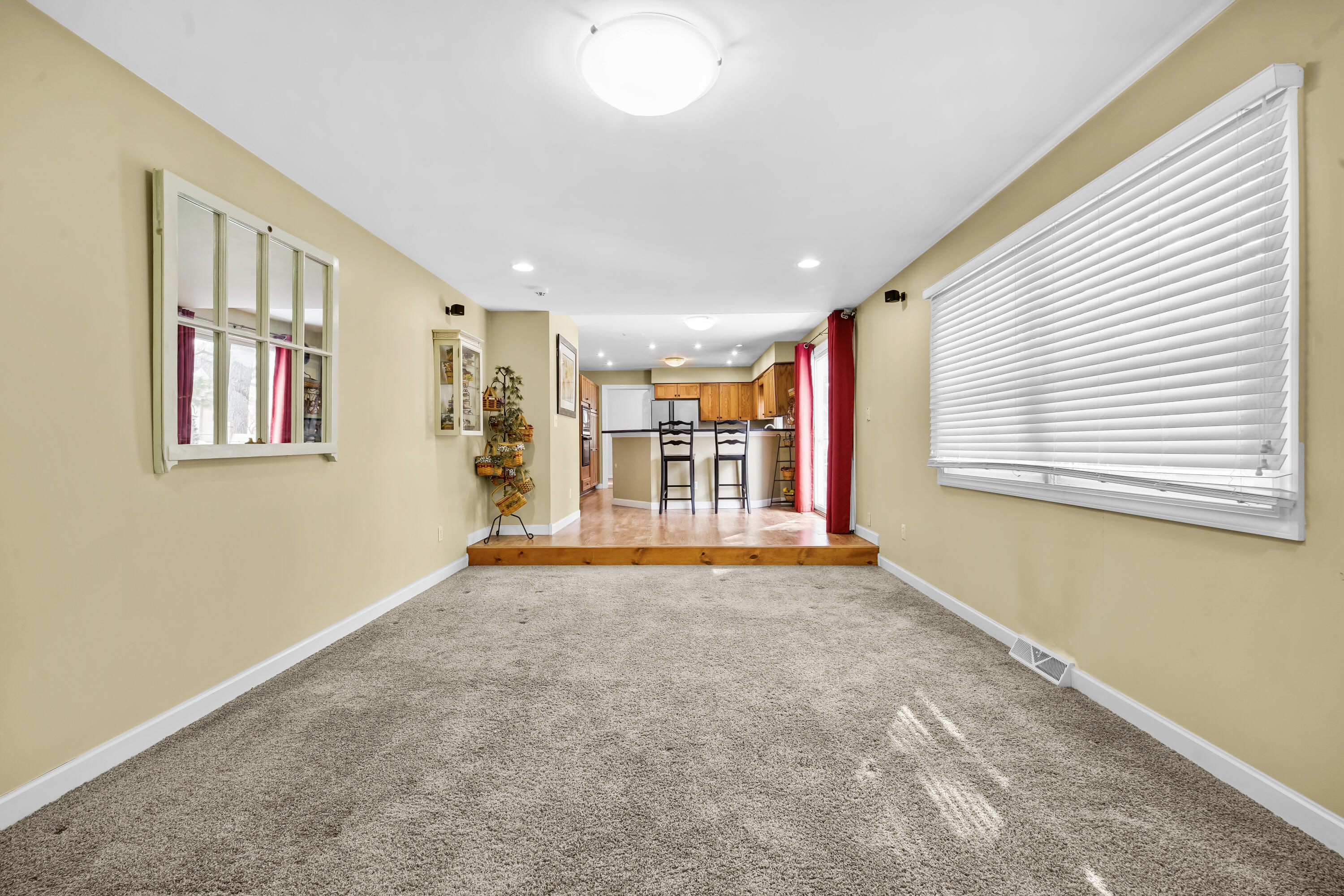 1187 Merry Brook Street Kalamazoo MI 49048