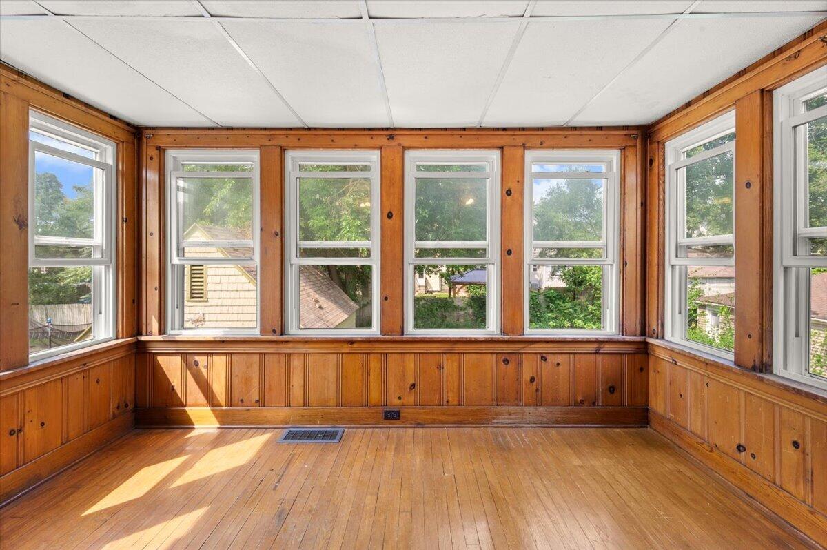 507 Elliott Street SE Grand Rapids MI 49507