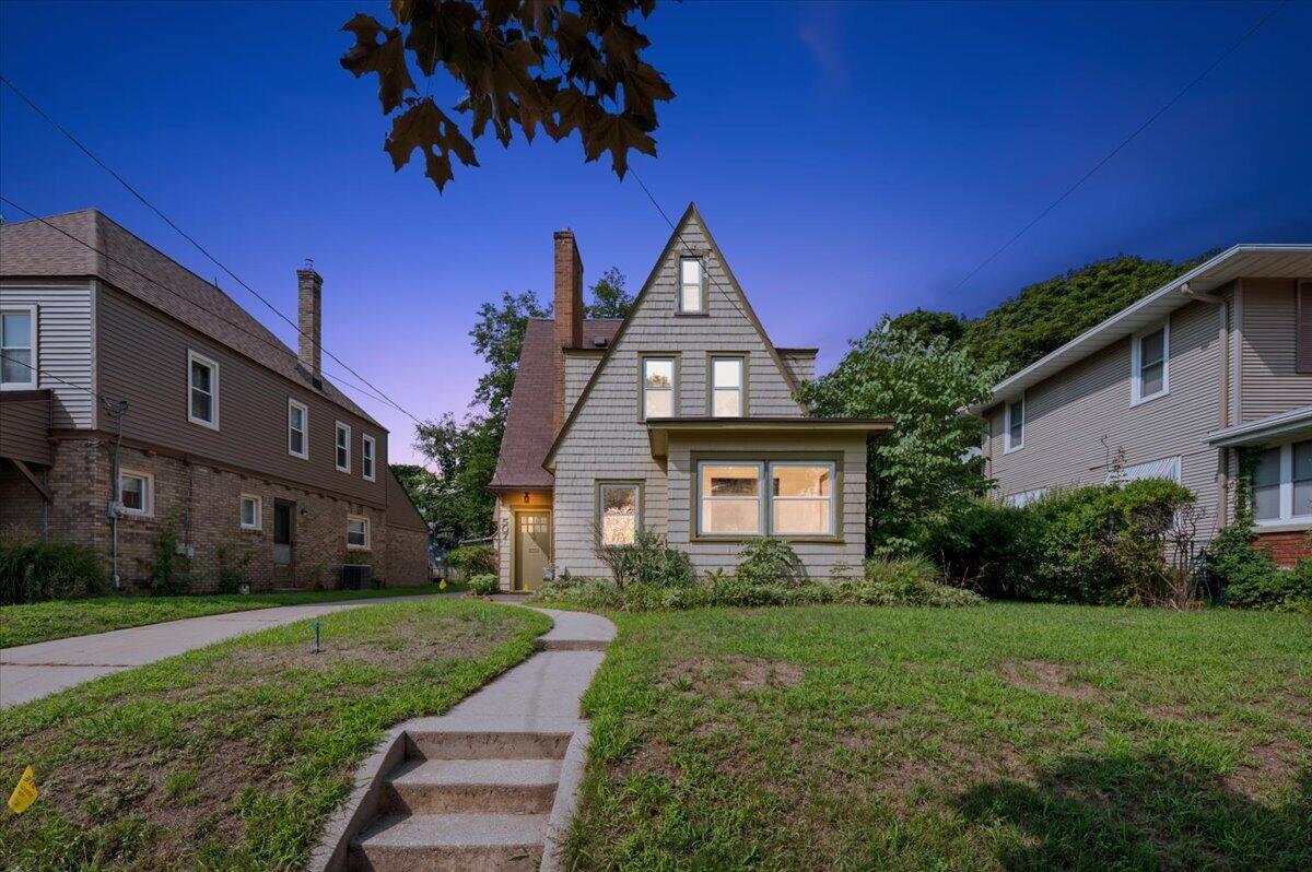 507 Elliott Street SE Grand Rapids MI 49507